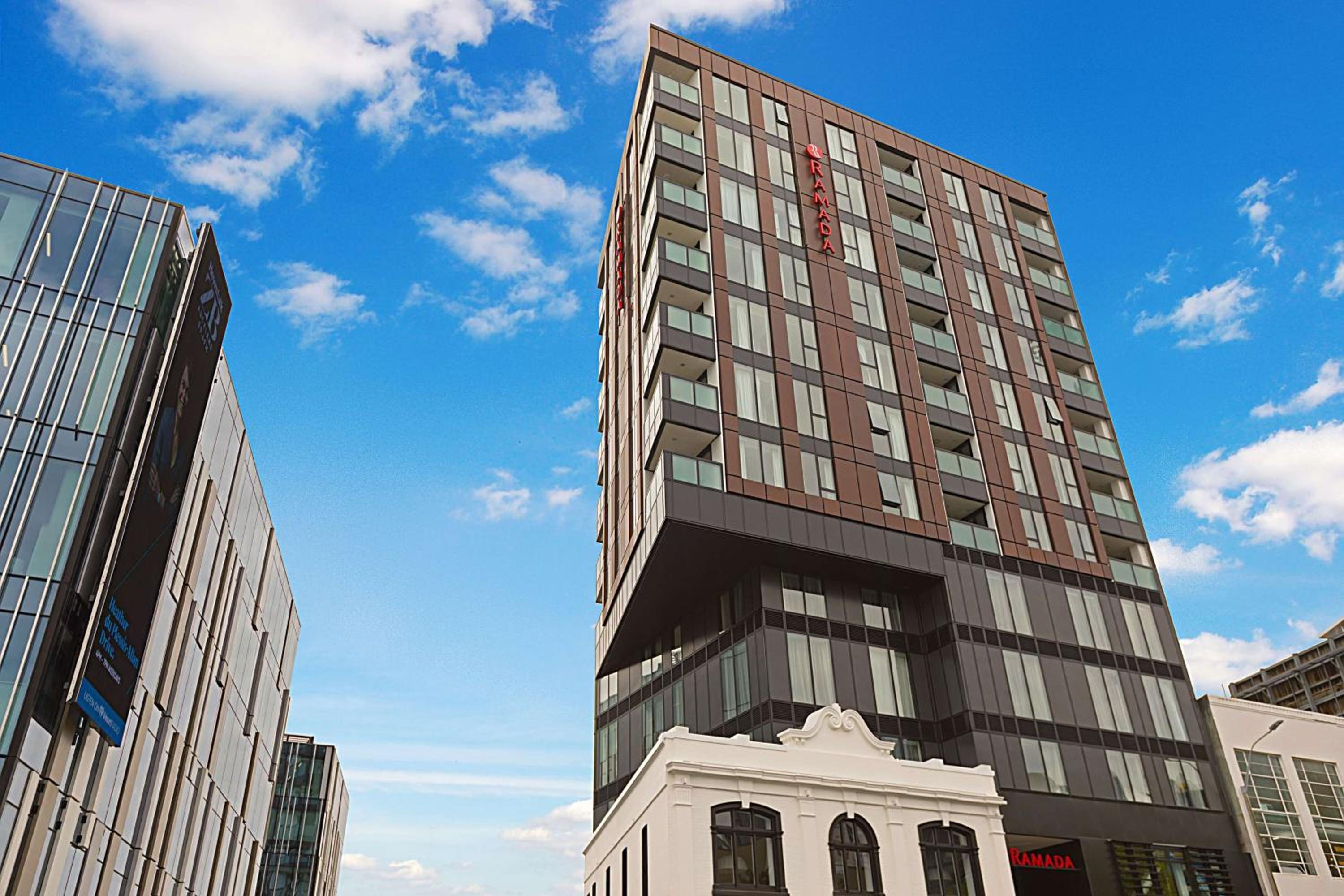 Ramada Suites By Wyndham Victoria Street West