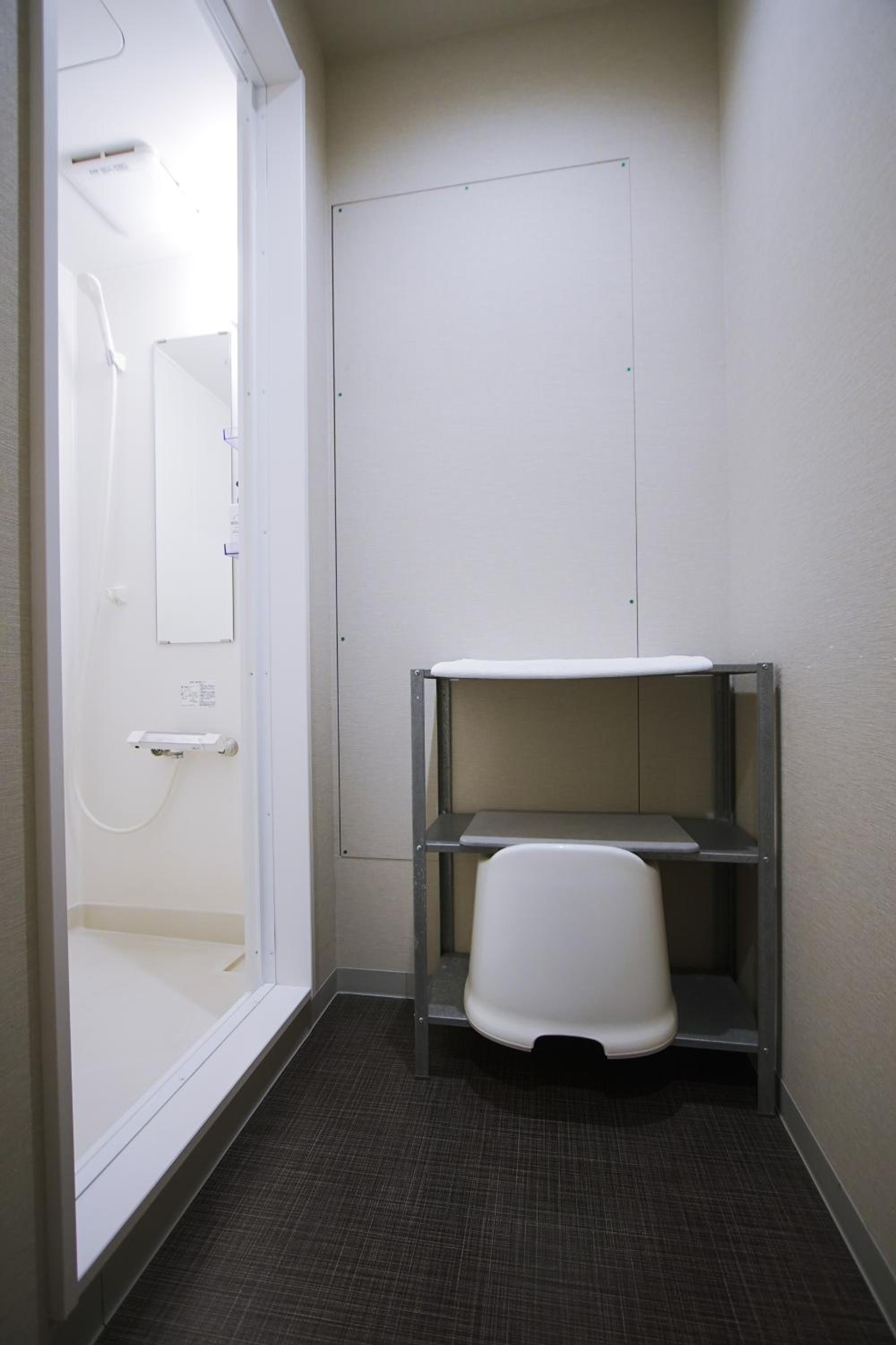 INOVE VILLA OSAKA -118 sqm , 2 Bedrooms , 7 Double Beds , Max 14 ppl- Great Access to USJ & Namba