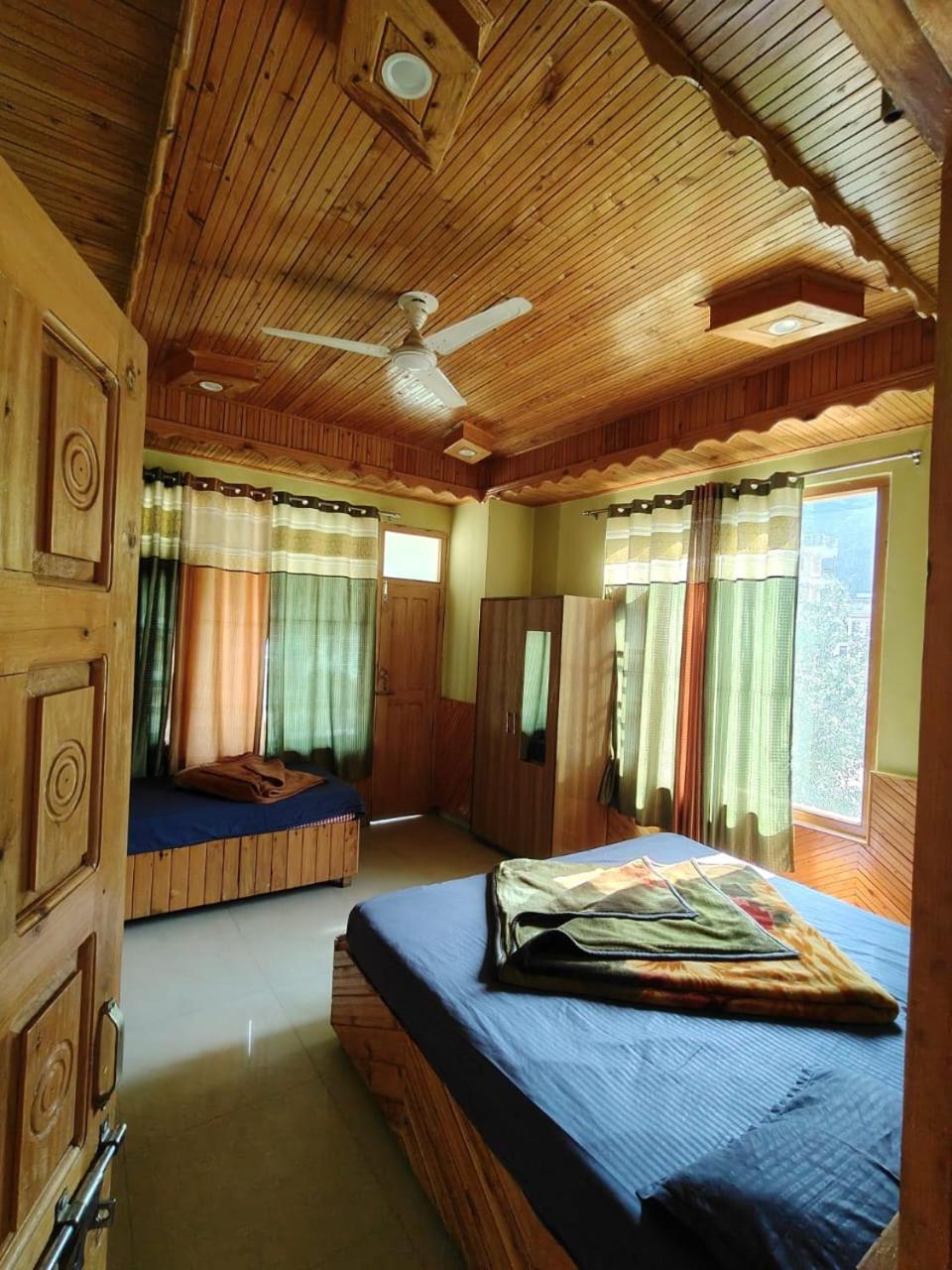Shivalay Kasol