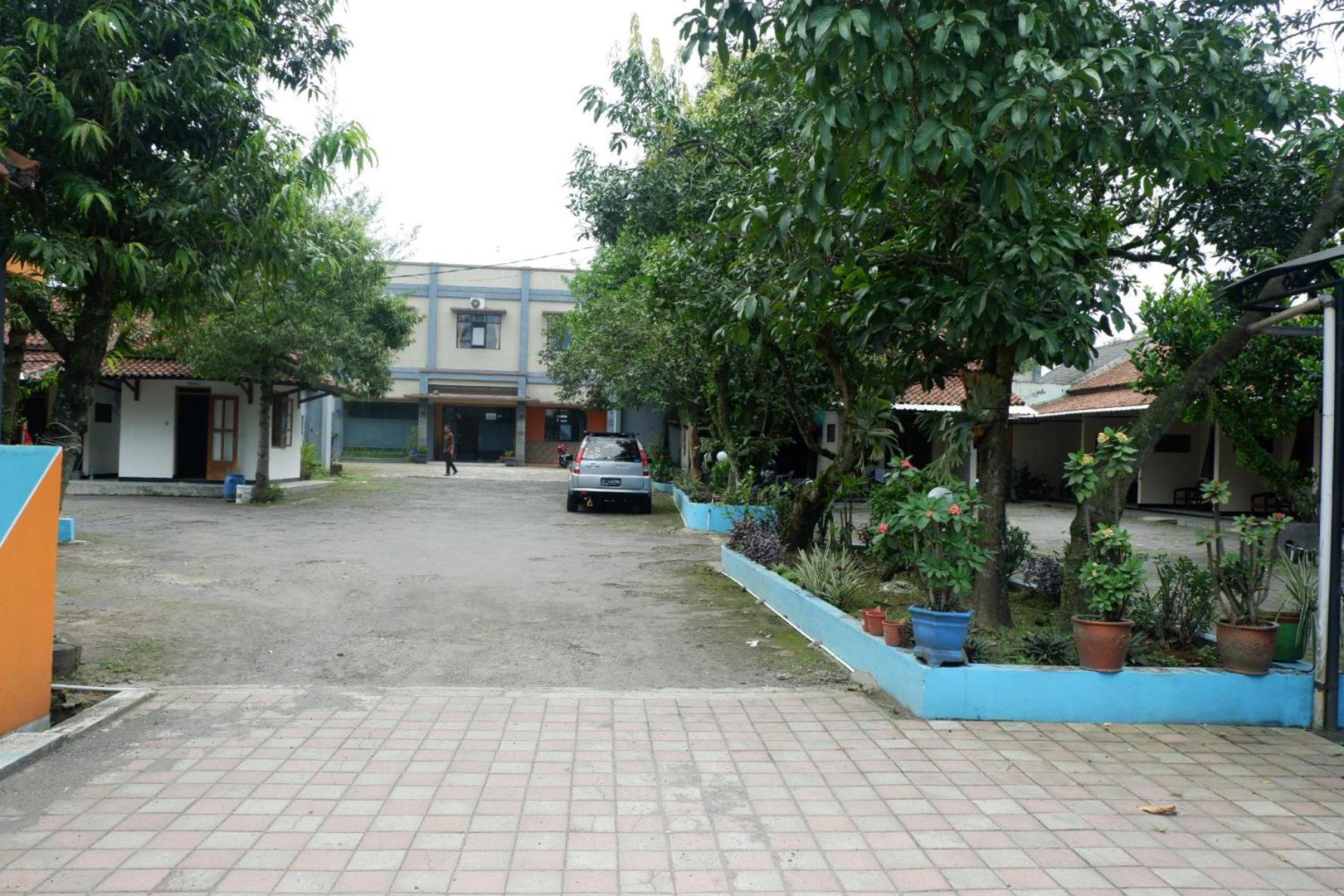 Handayani Hotel