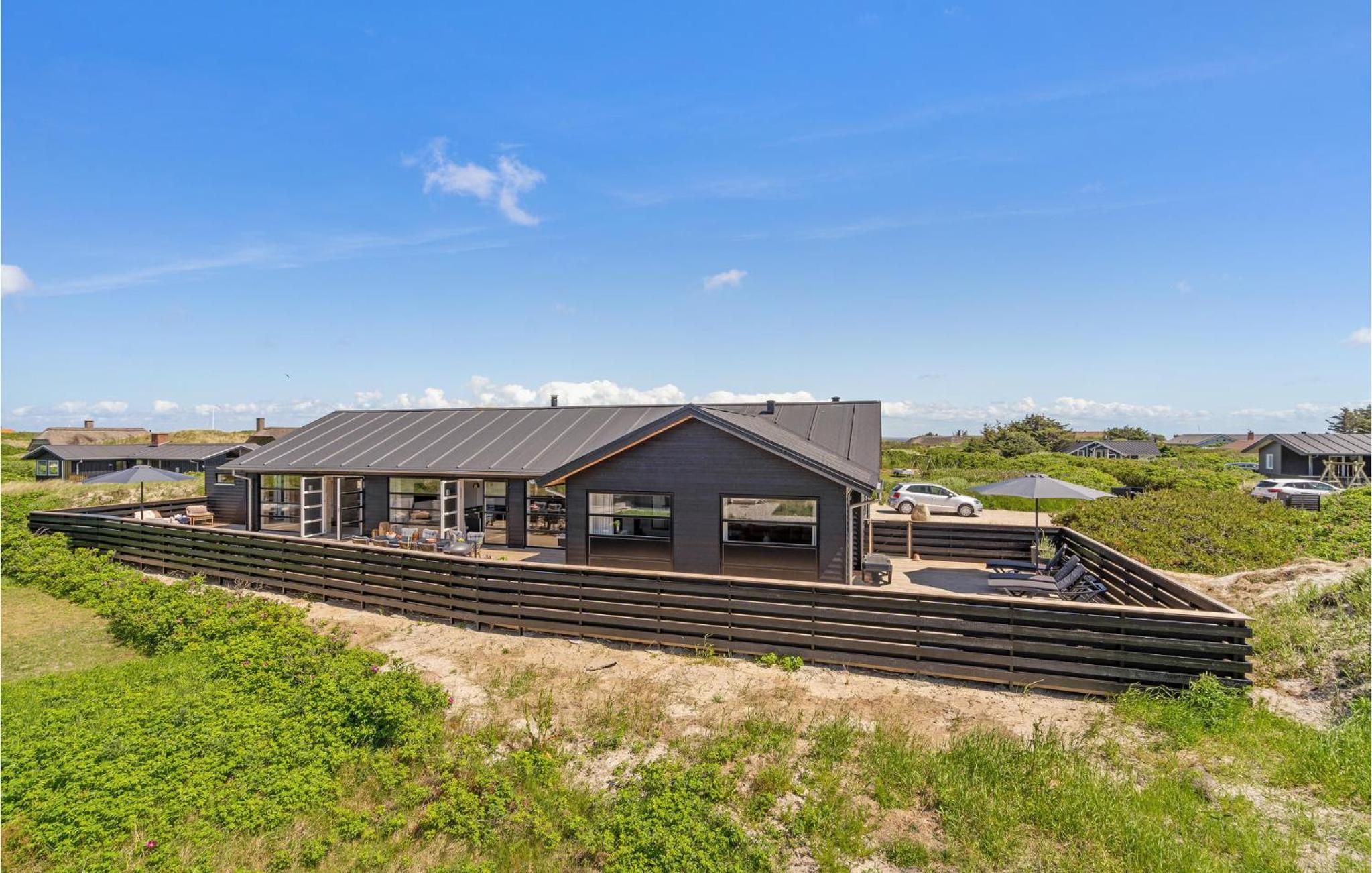 Cozy Home In Hvide Sande With Sauna