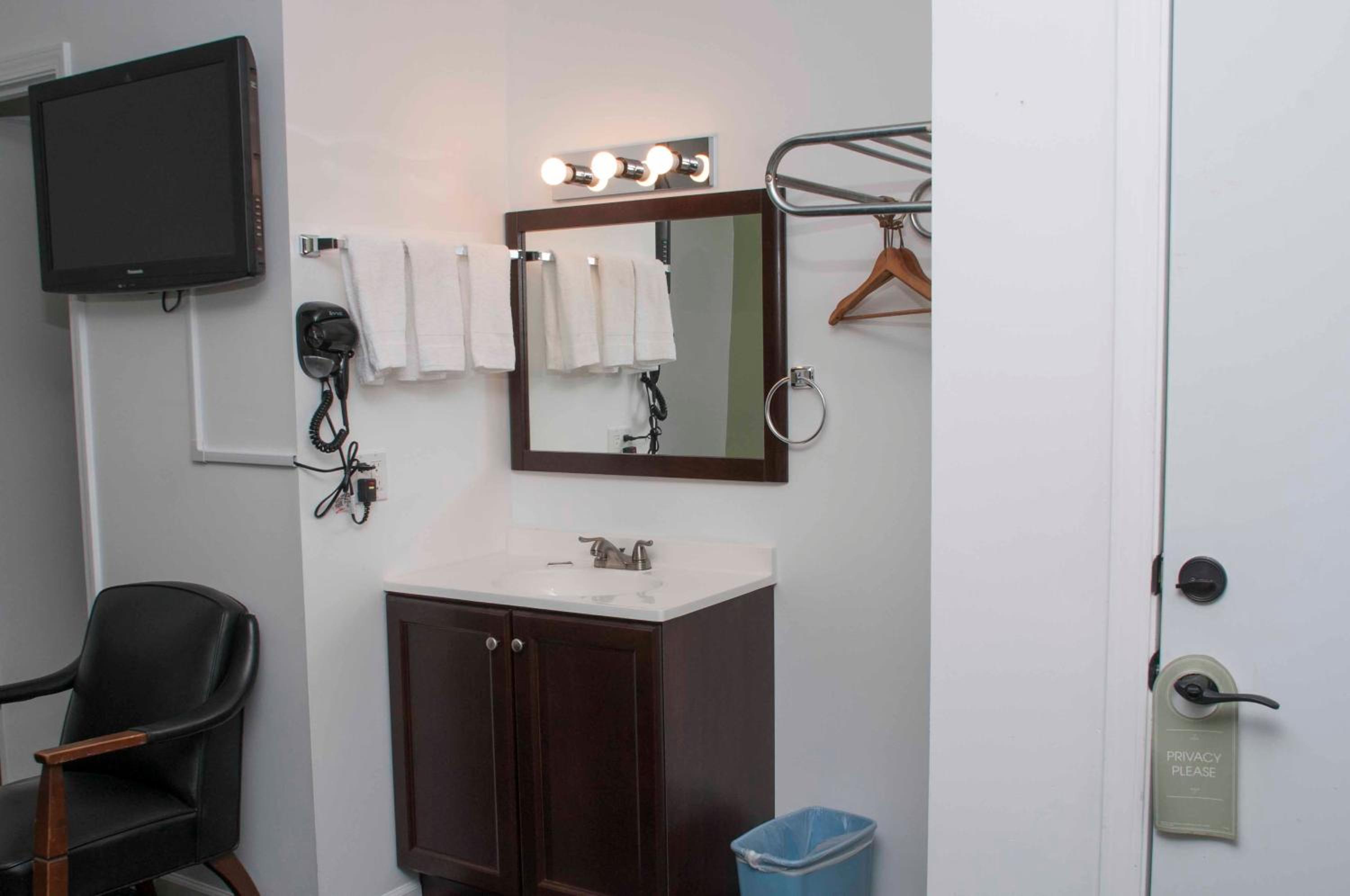 OYO Travelier Motel, photo 26