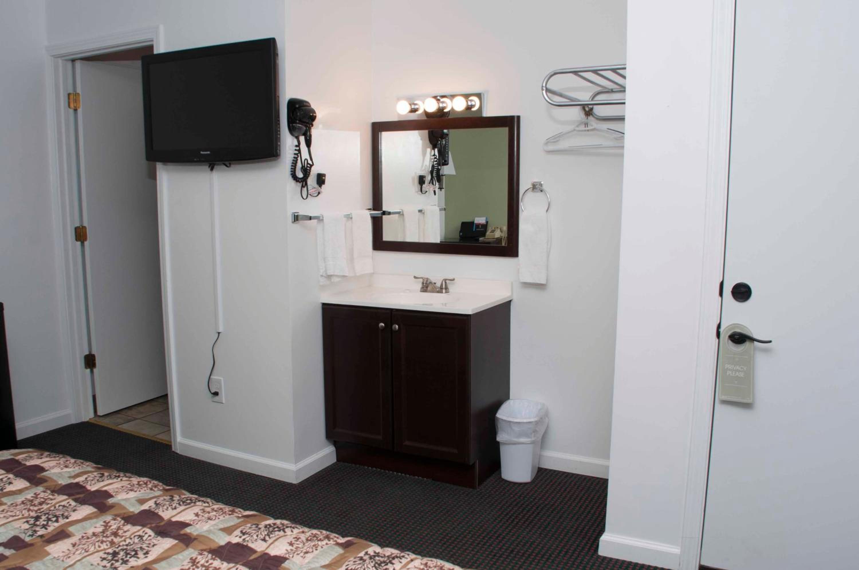 OYO Travelier Motel, photo 22