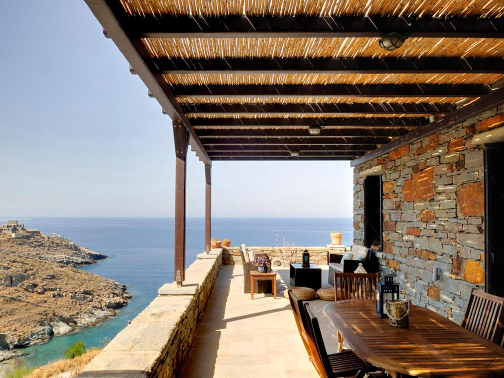 Luxurious beachfront haven in Kea view 2
