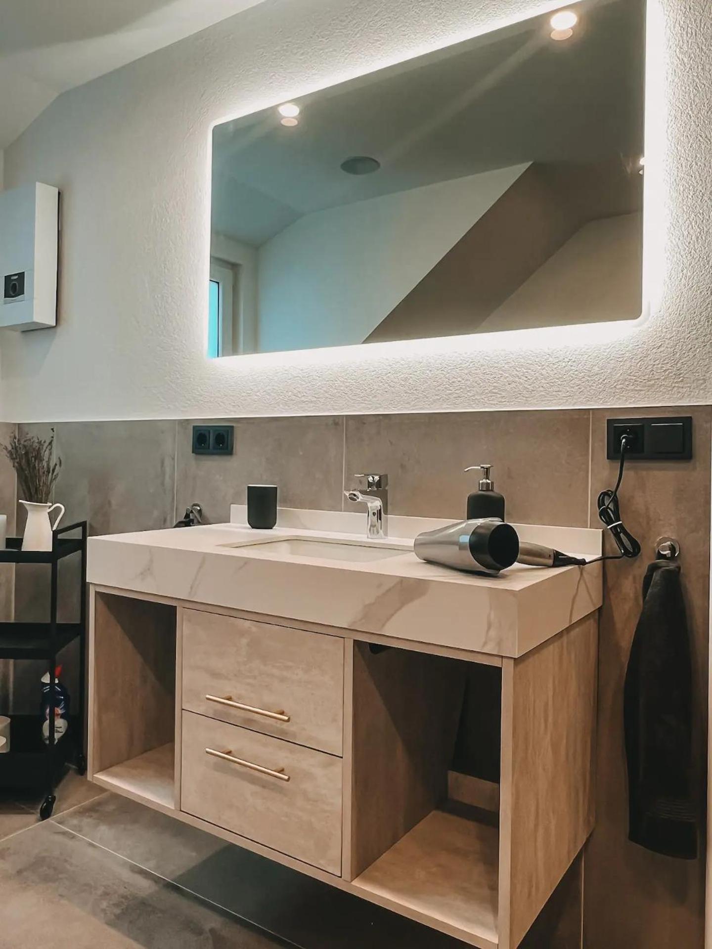 MODERNHOUSE KO26