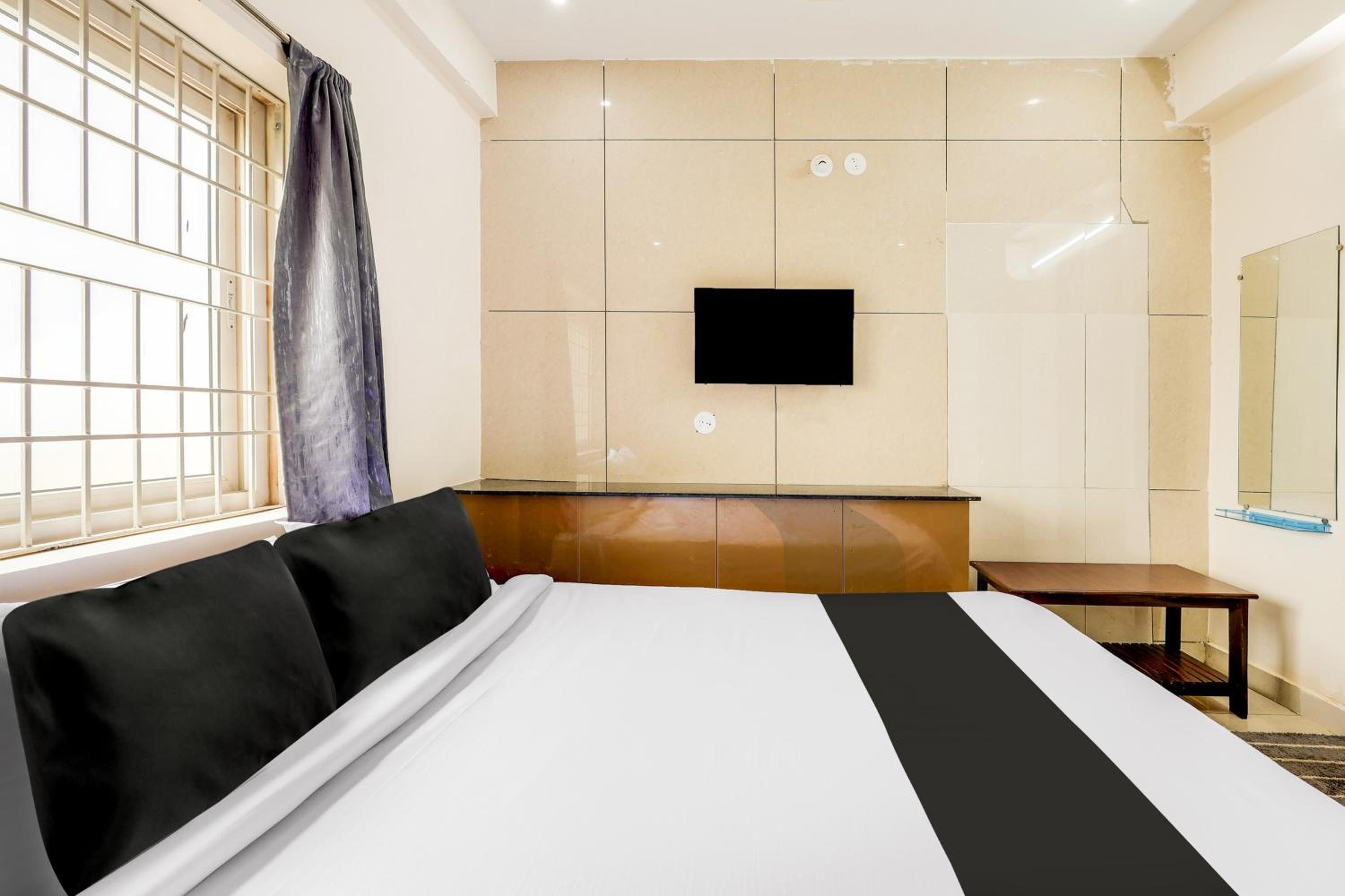 Hotel O Relax Guest Rooms view 4