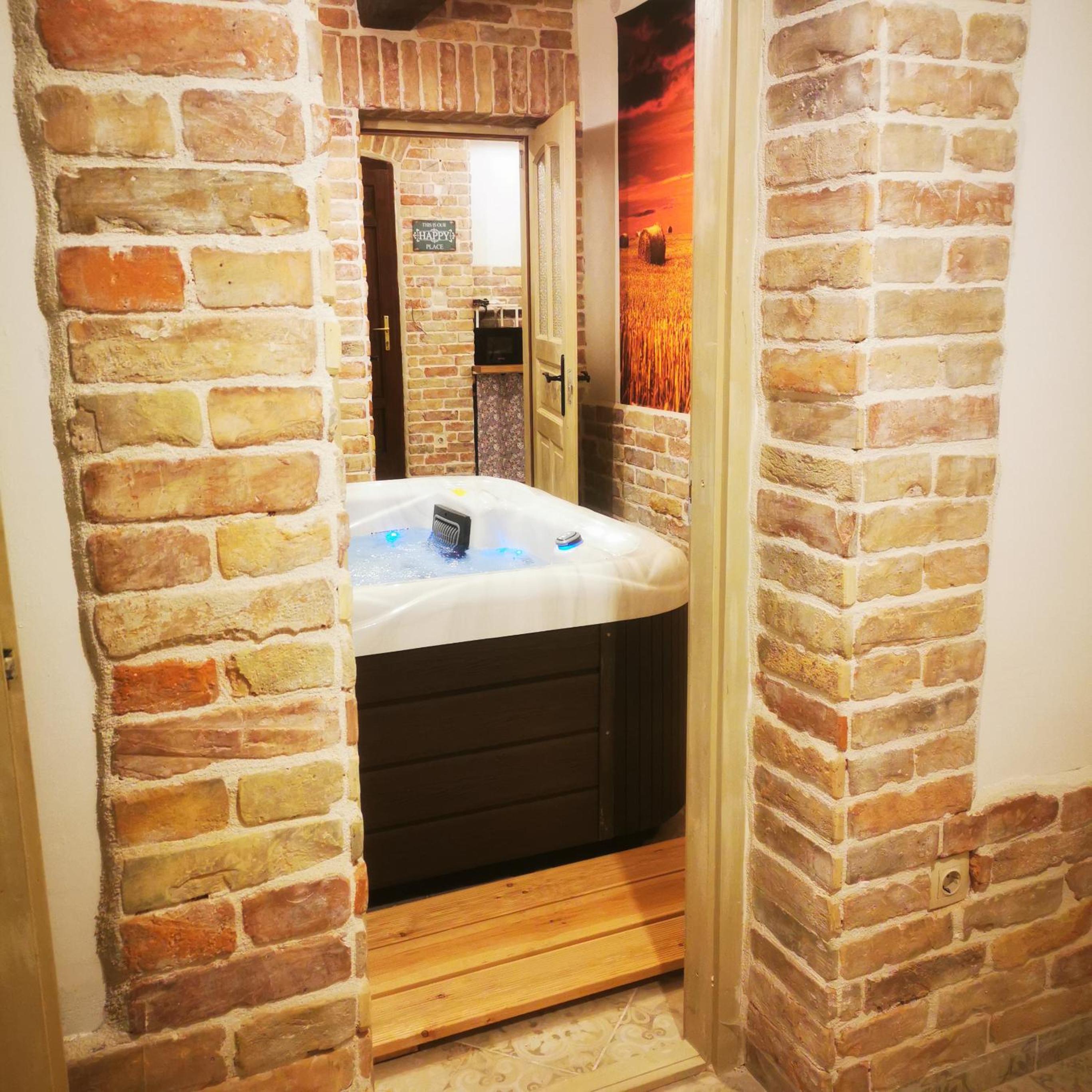 Kúria Apartman Private Wellness