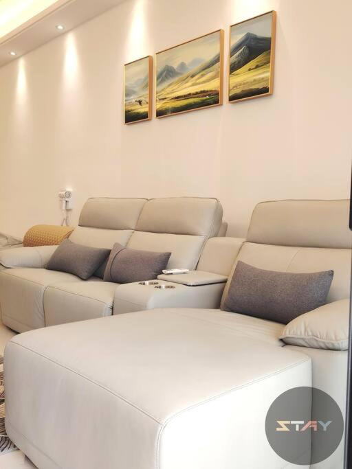 RNF 3 Bedrooms Central Comfort Netflix By STAY