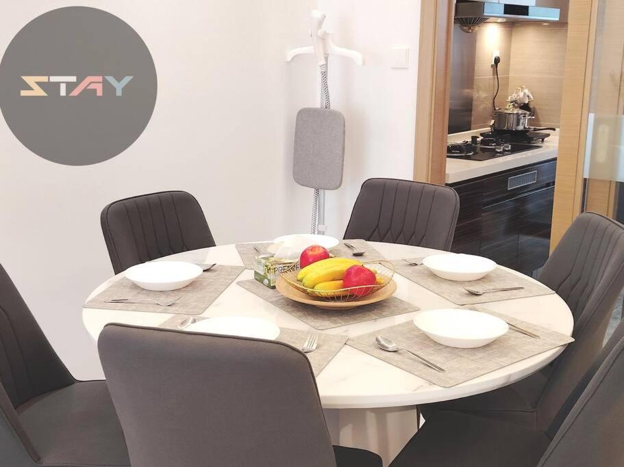 RNF 3 Bedrooms Central Comfort Netflix By STAY