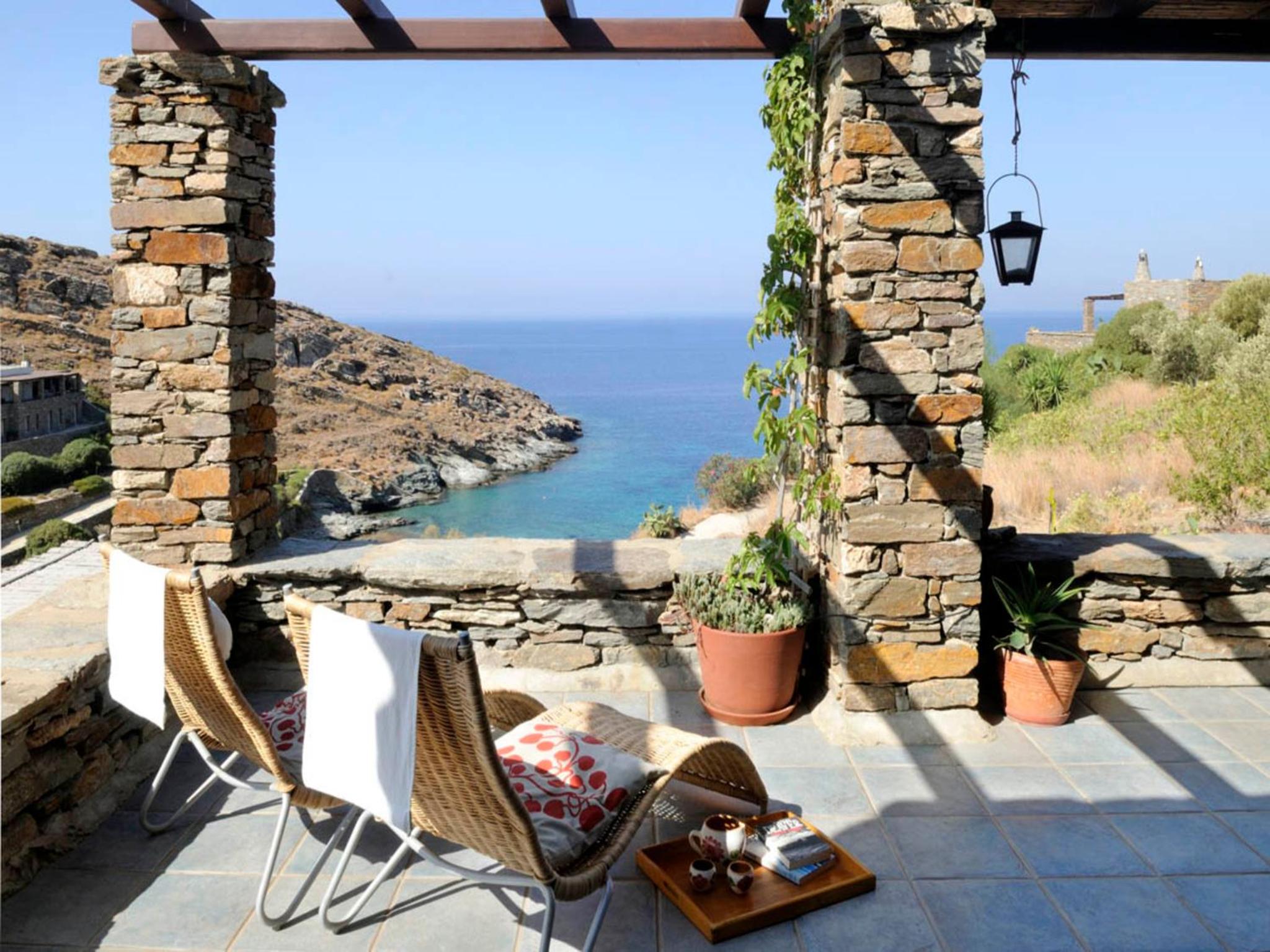 Charming seafront apartment in Kea photo 2