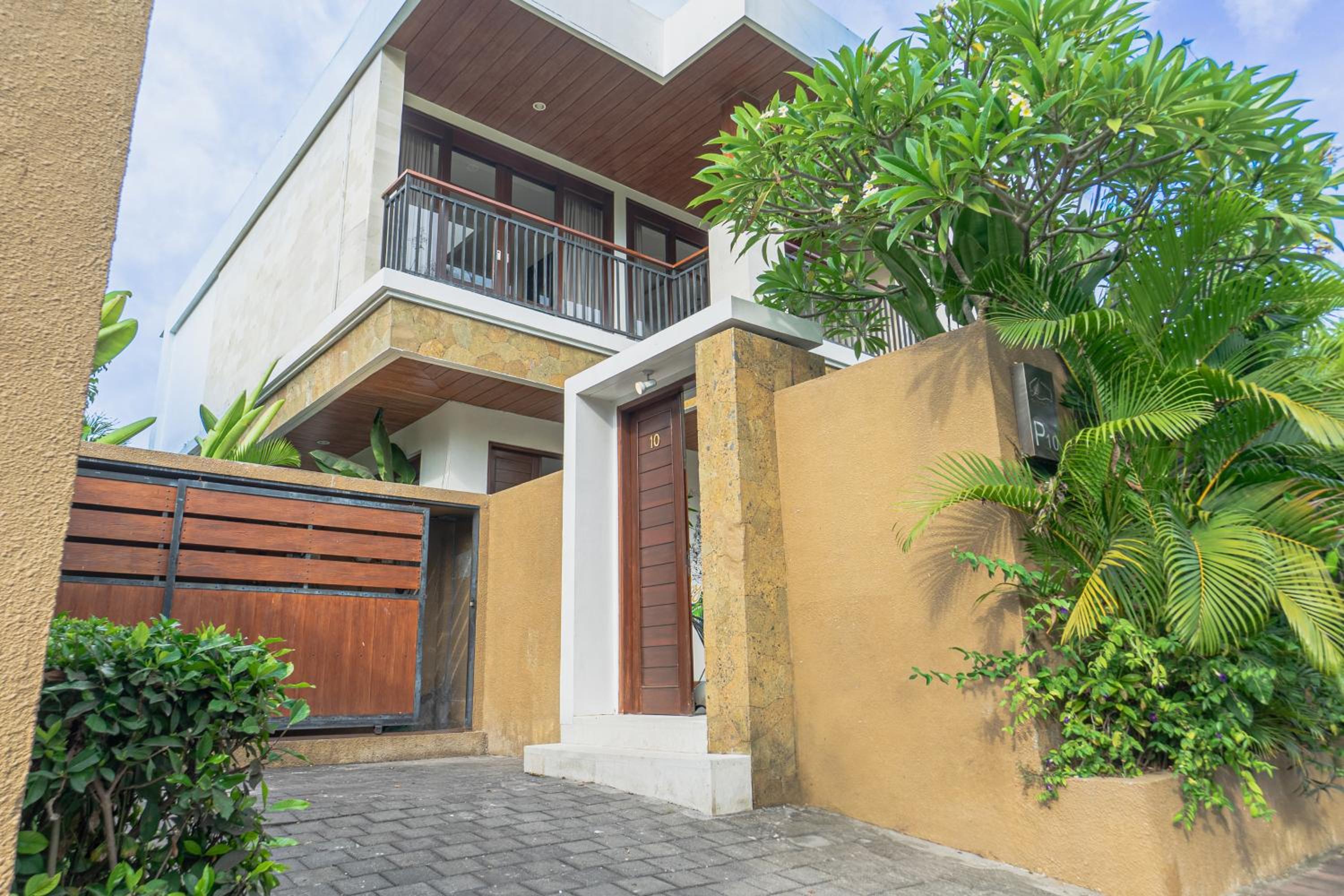 Miles Villa view 5
