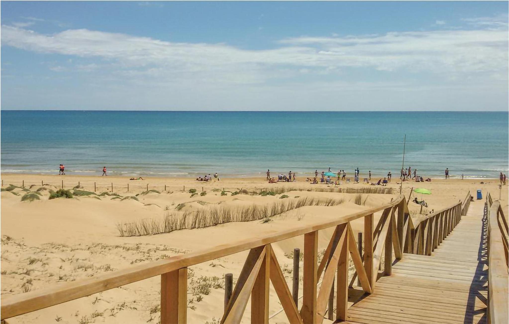 Cozy Apartment In Guardamar Del Segura