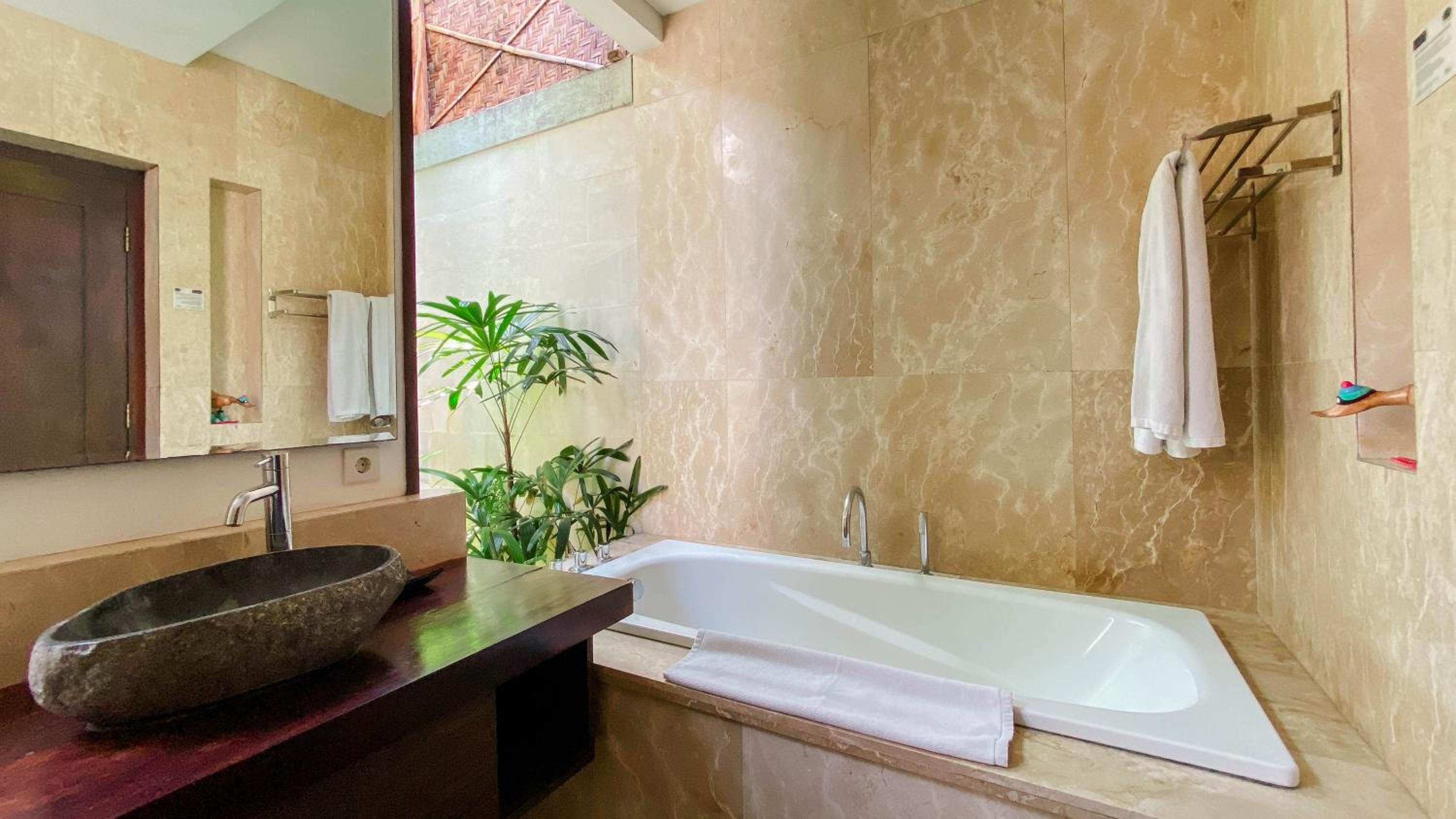 Khayangan Kemenuh Villas by Premier Hospitality Asia