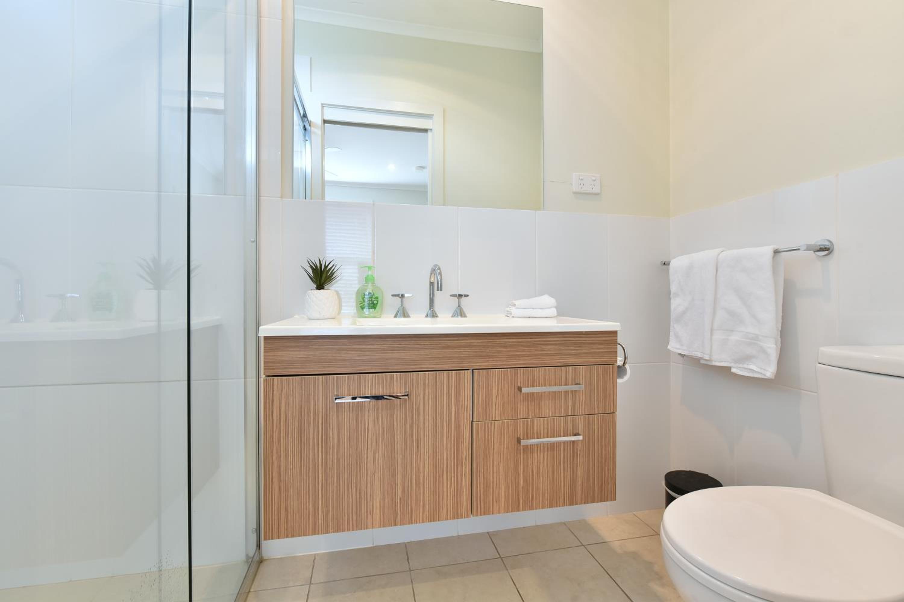 Caves Beach Villa Bombora