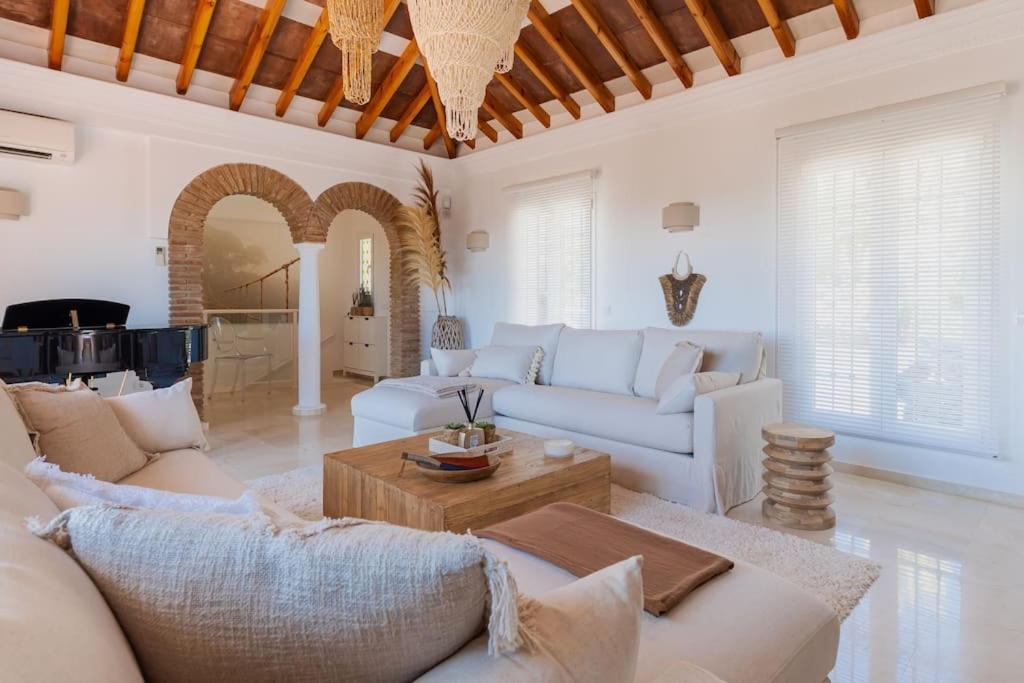 Casa Feliz - Mijas Golf, Private pool, 3 BR 3 bathrooms ensuite