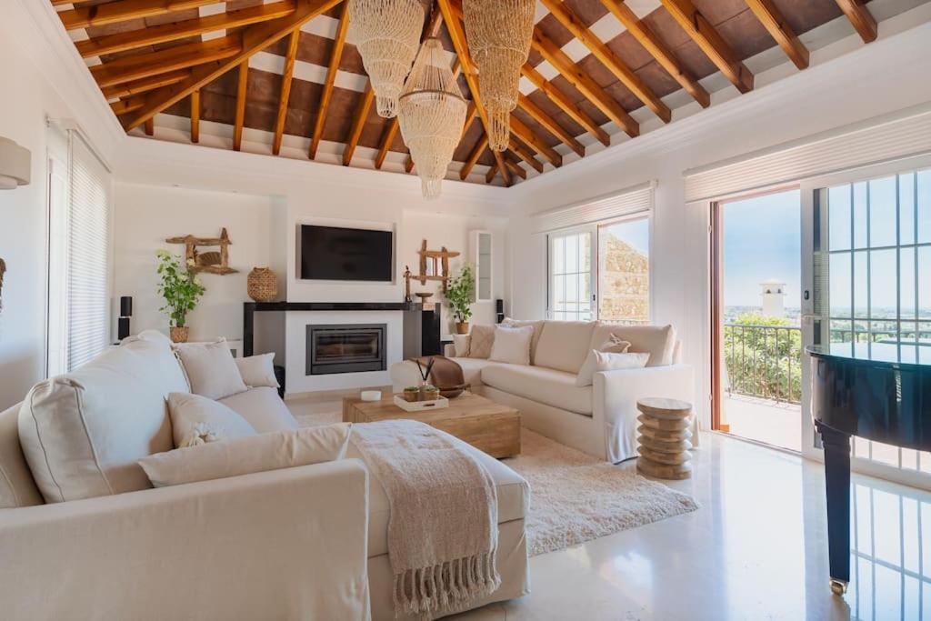 Casa Feliz - Mijas Golf, Private pool, 3 BR 3 bathrooms ensuite