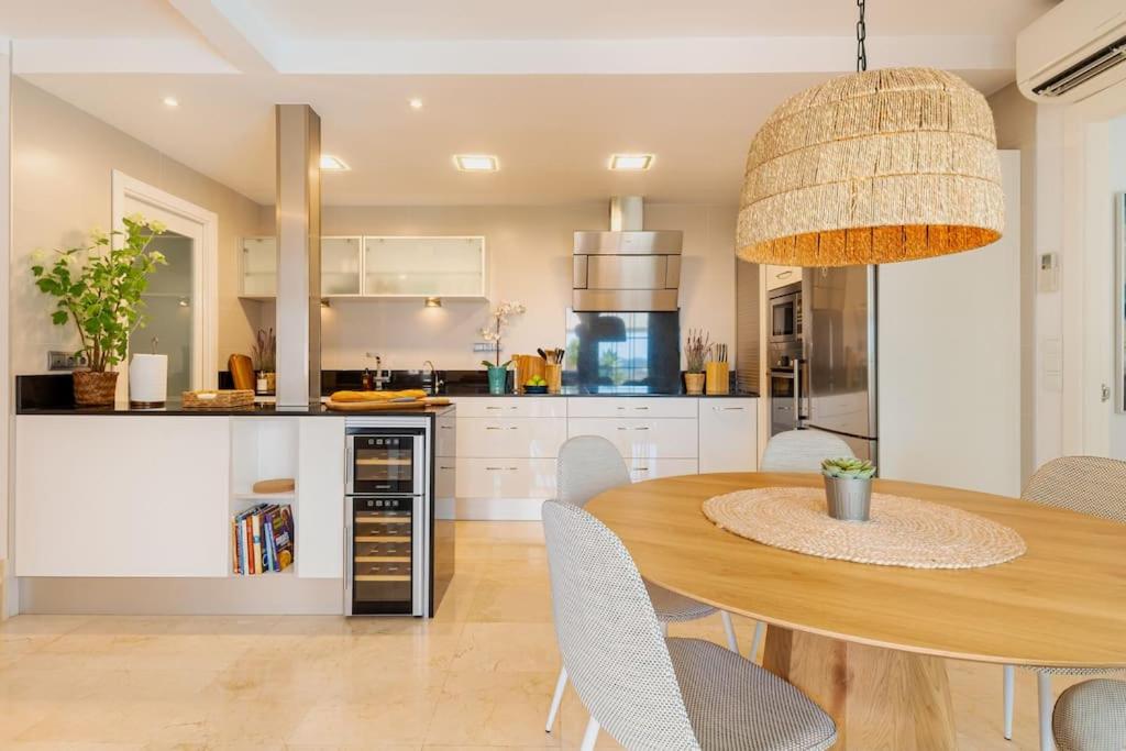 Casa Feliz - Mijas Golf, Private pool, 3 BR 3 bathrooms ensuite