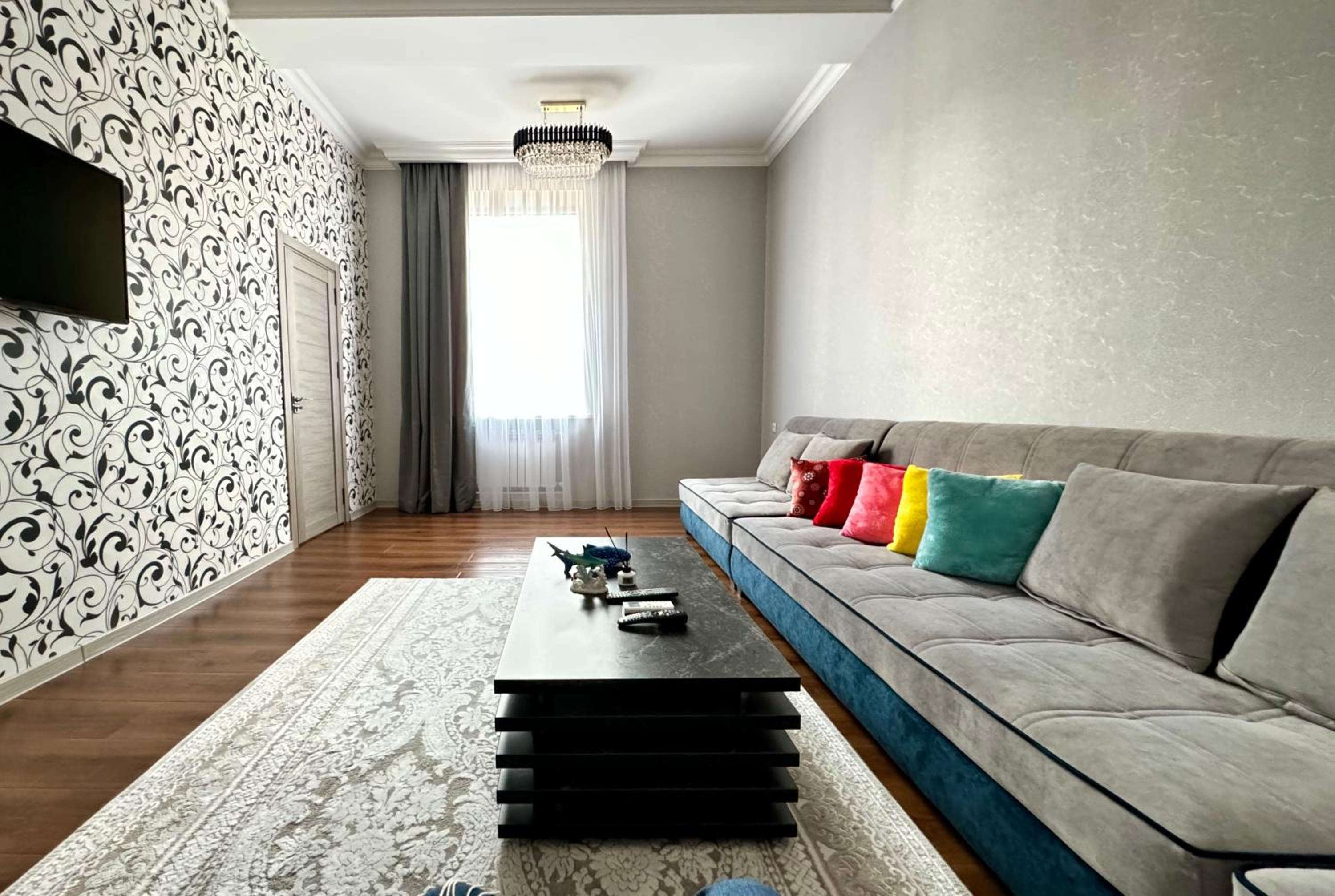 2-room Retreat Apartments Askia view 5