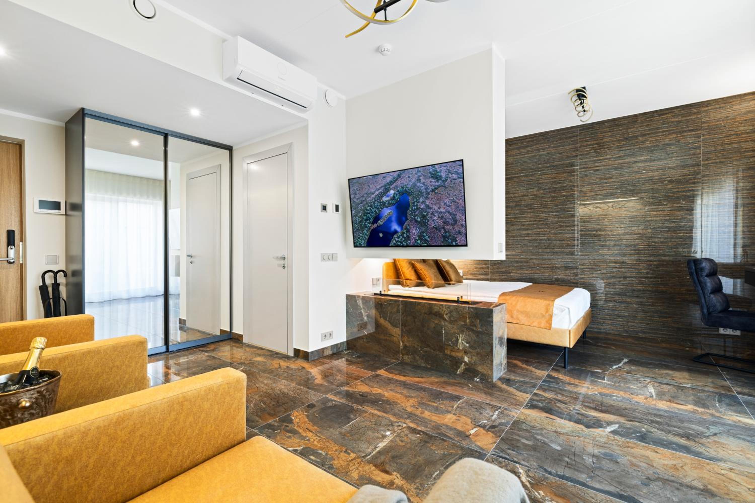 hotel room
