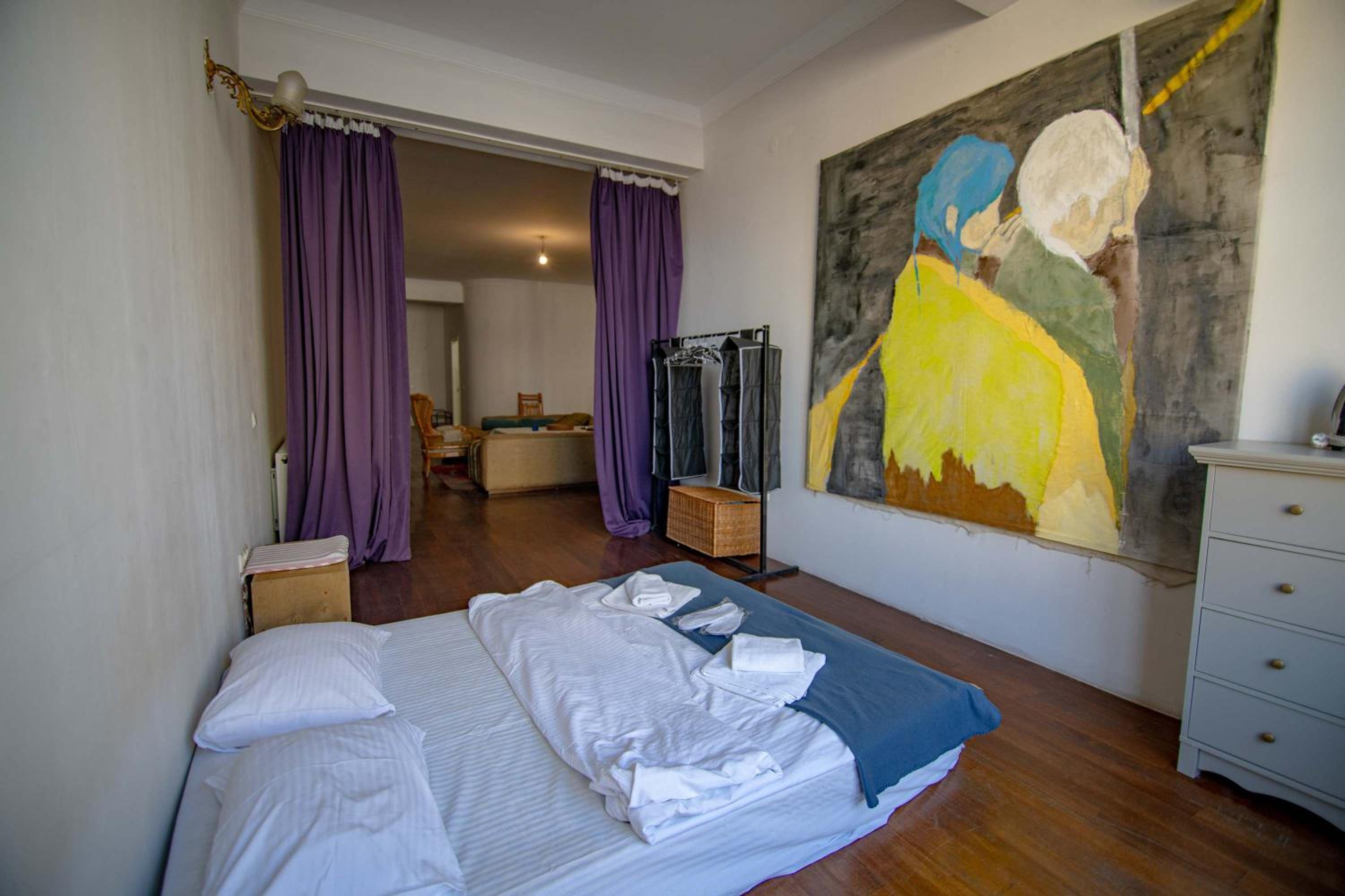 Super Stylish Apartment Near the Sea