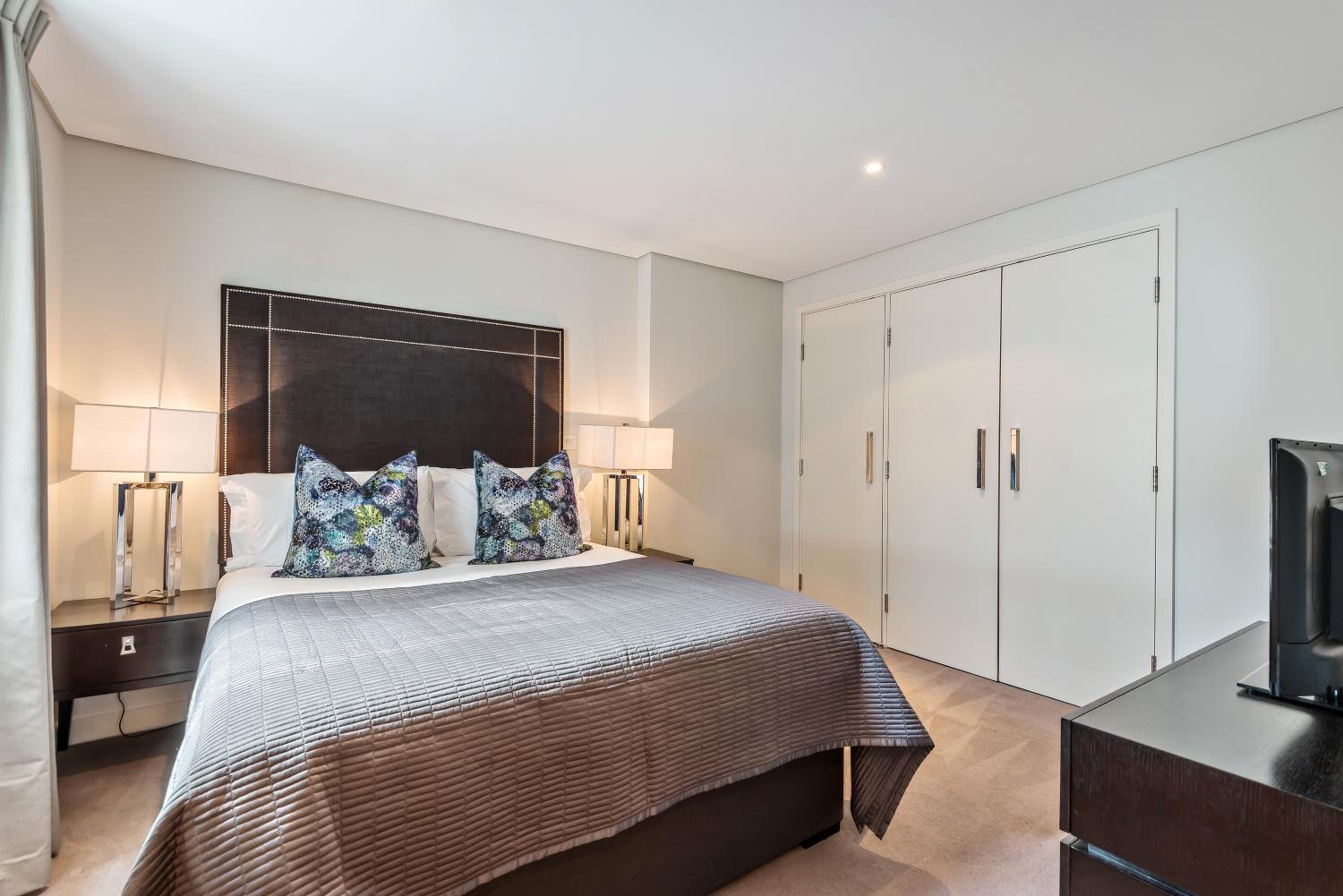 Merchant Square Apartments