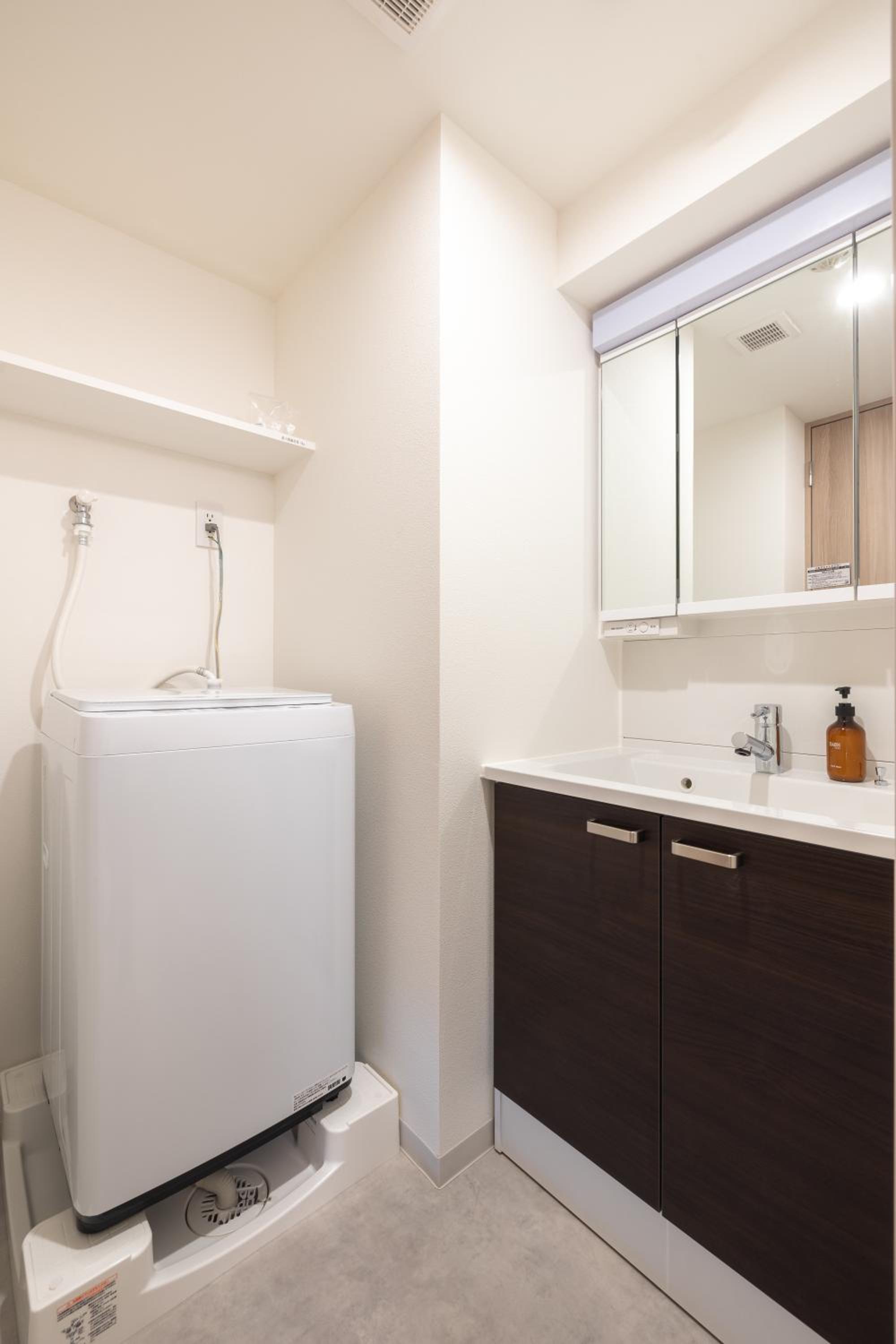Dash Living Asakusa East