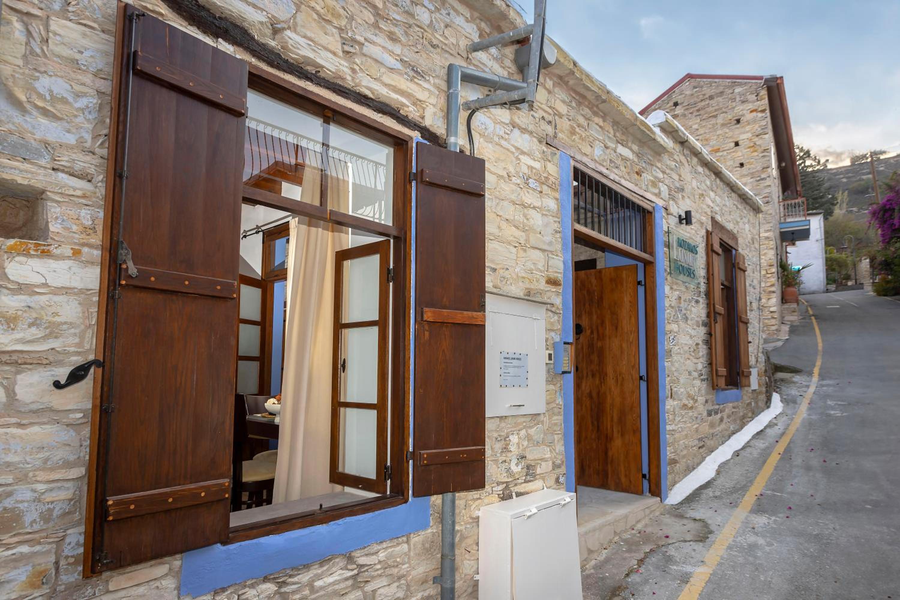 Kozakos Luxury House view 2