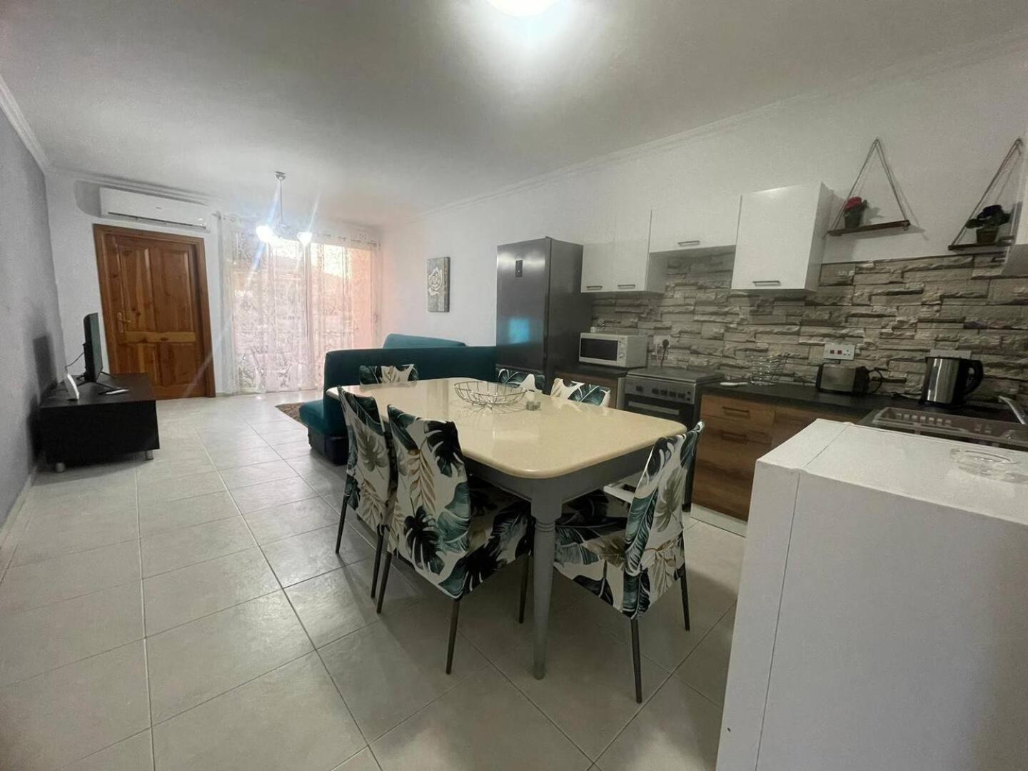 Seafront 3bed Ghadira Bay By Homely view 3