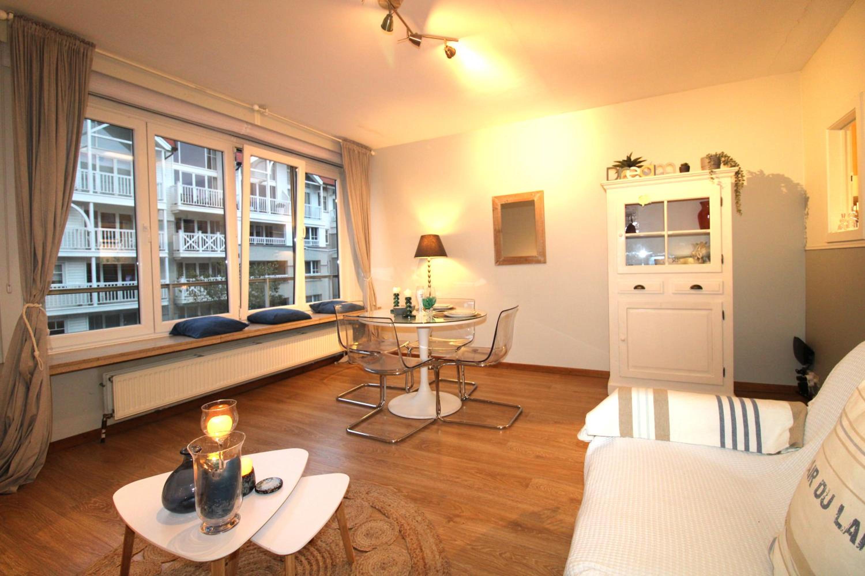 Splendide appartement lumineux 4P au centre de Knokke