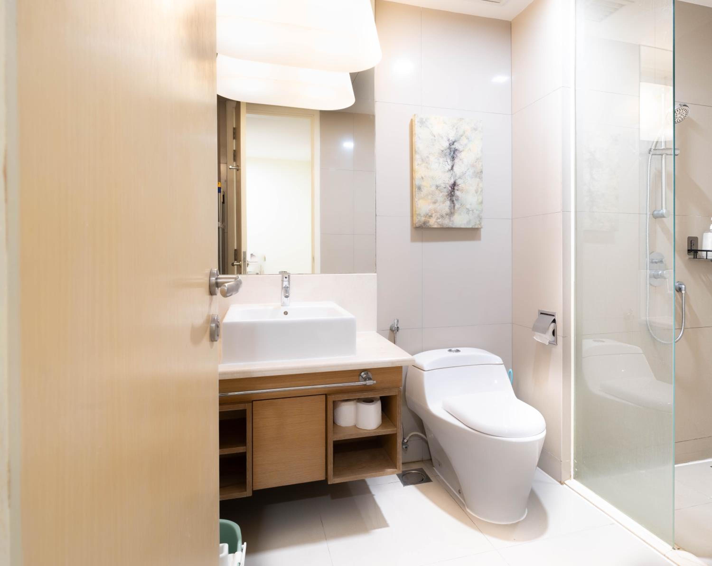 400m to KLCC Bukit Bintang Pavillion KLCC LRT walking distance Lot 163 Zenglo