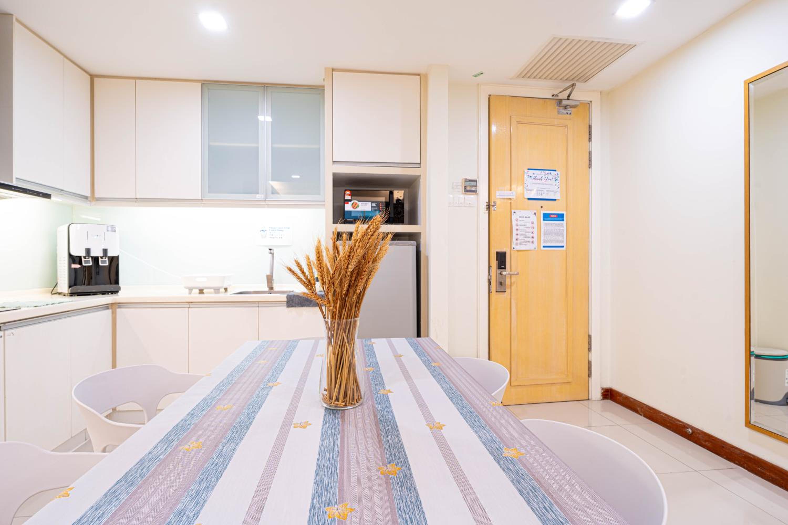 400m to KLCC Bukit Bintang Pavillion KLCC LRT walking distance Lot 163 Zenglo