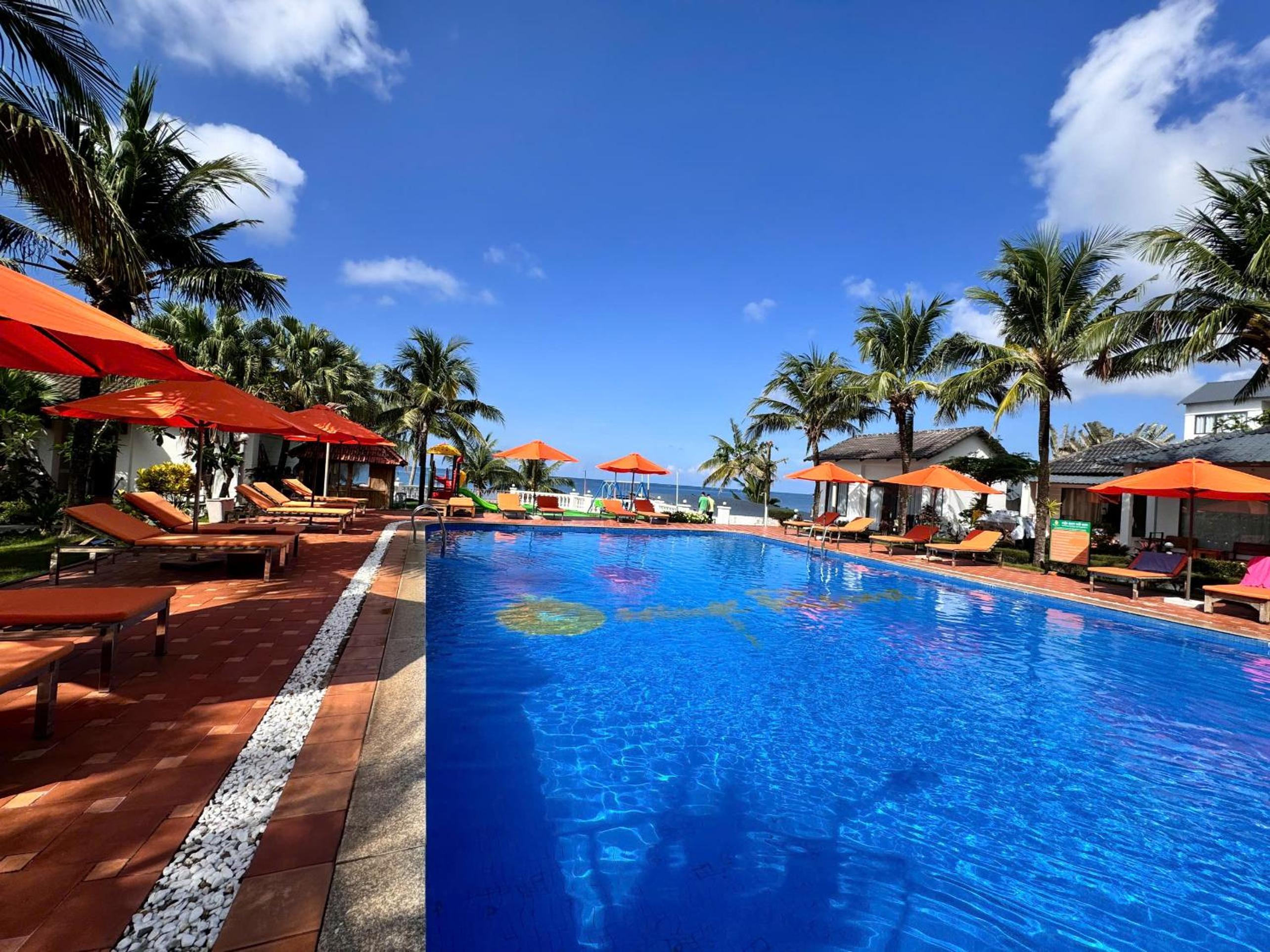 Orange Resort