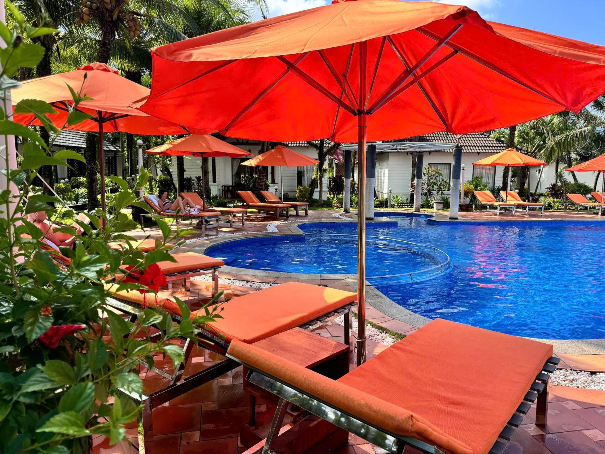 Orange Resort