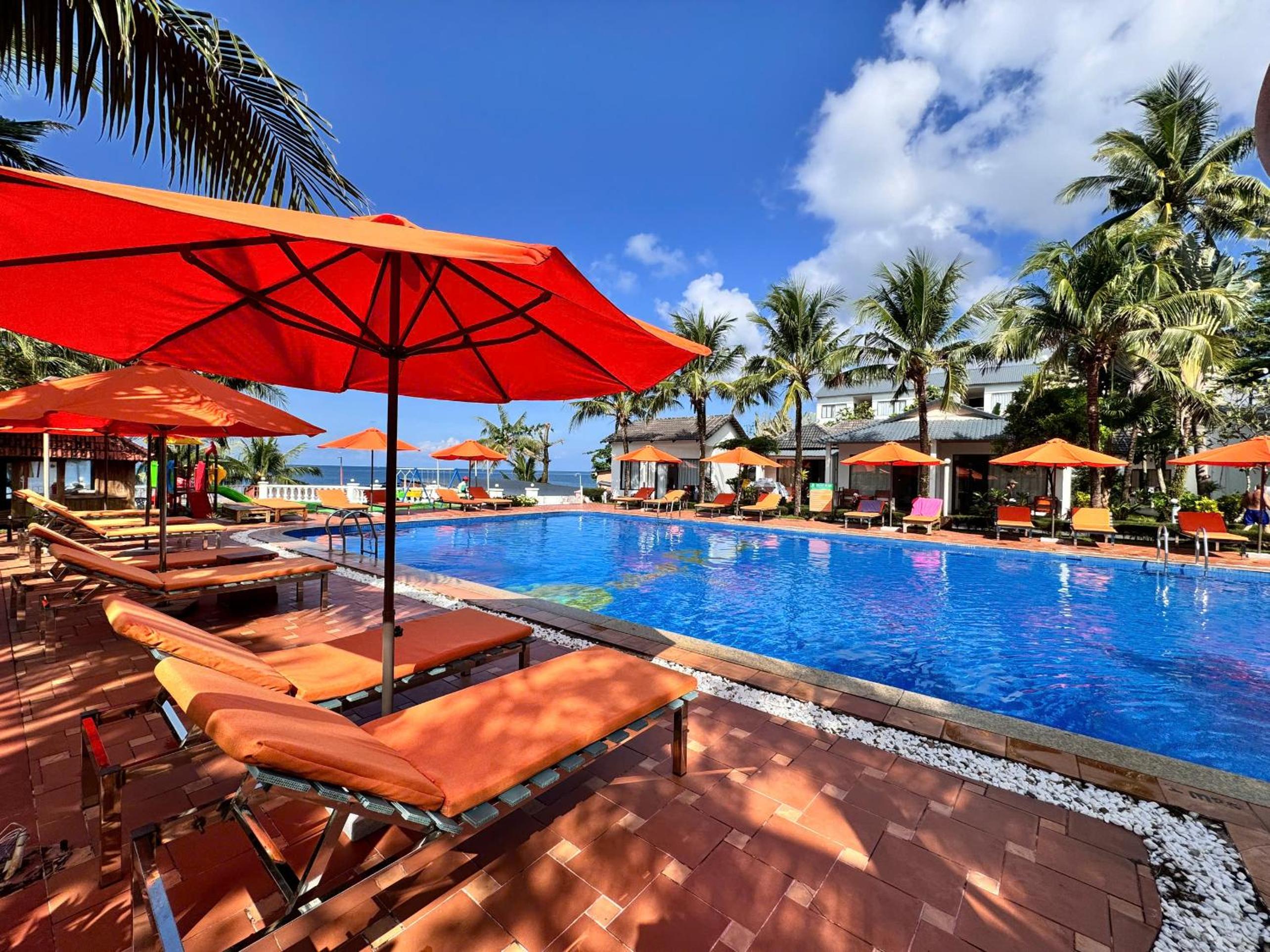 Orange Resort