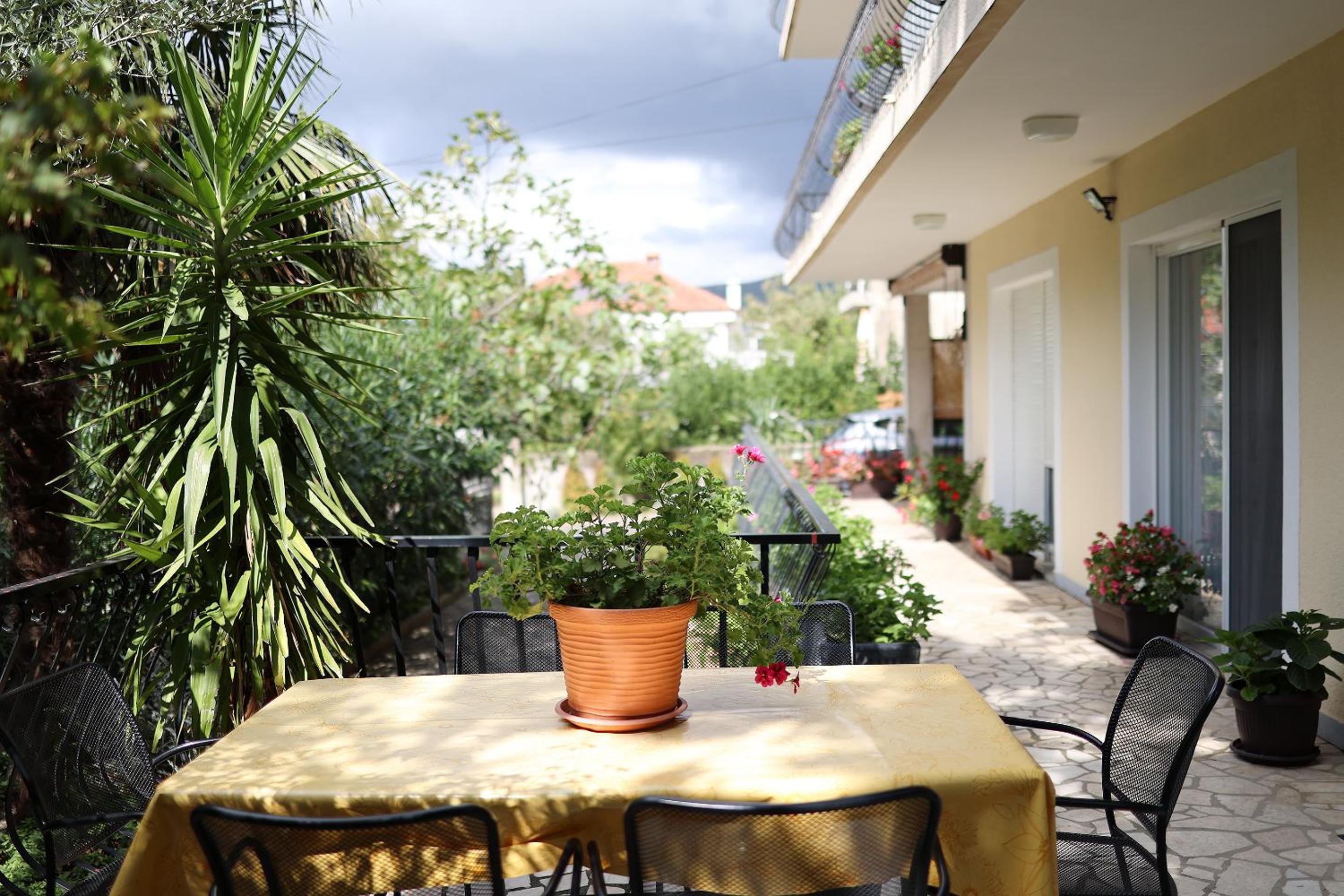 Apartment Pintar