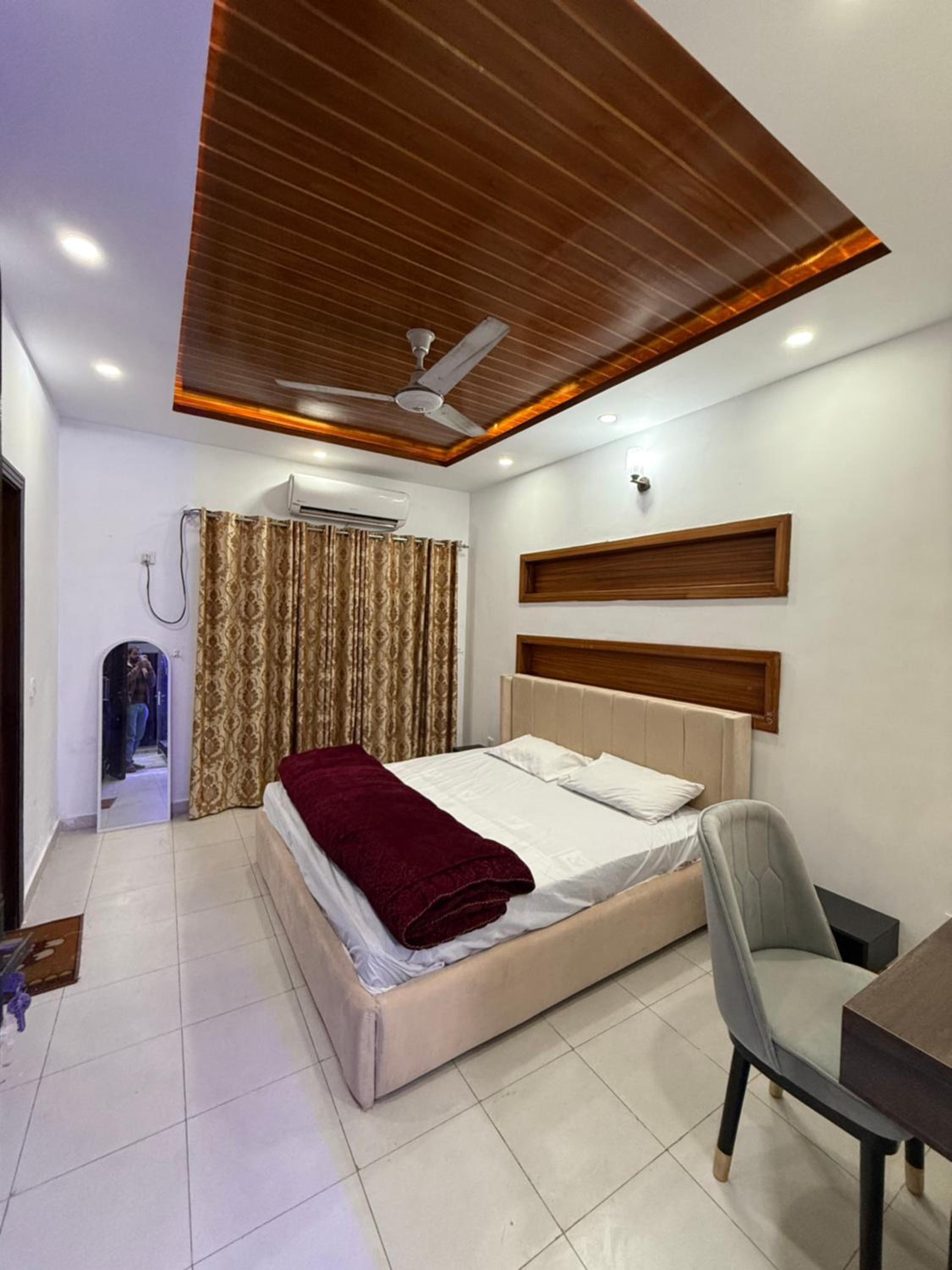 Malik's palace view 3