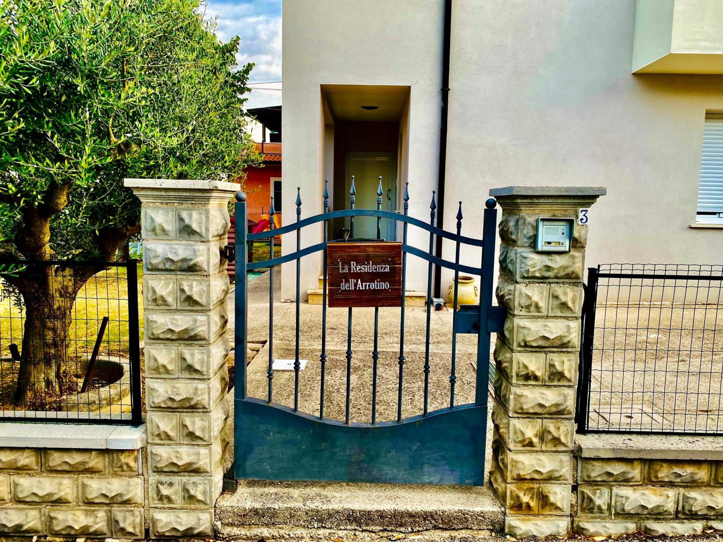 Photo 21