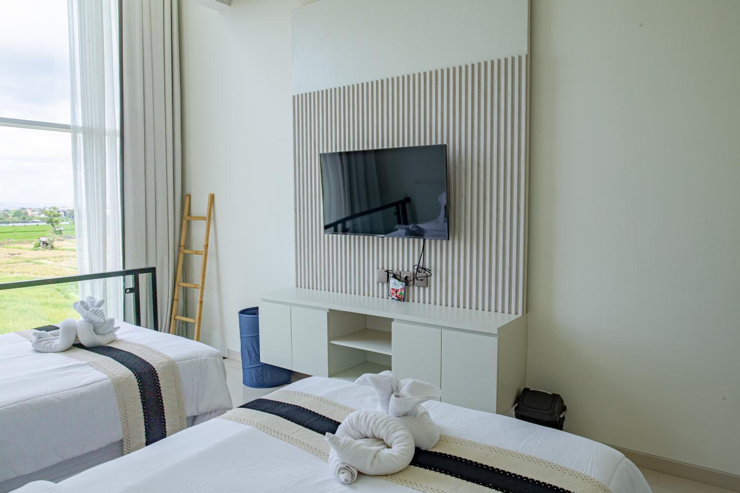 Villa Serta - 3 Bedrooms New Villas view 4