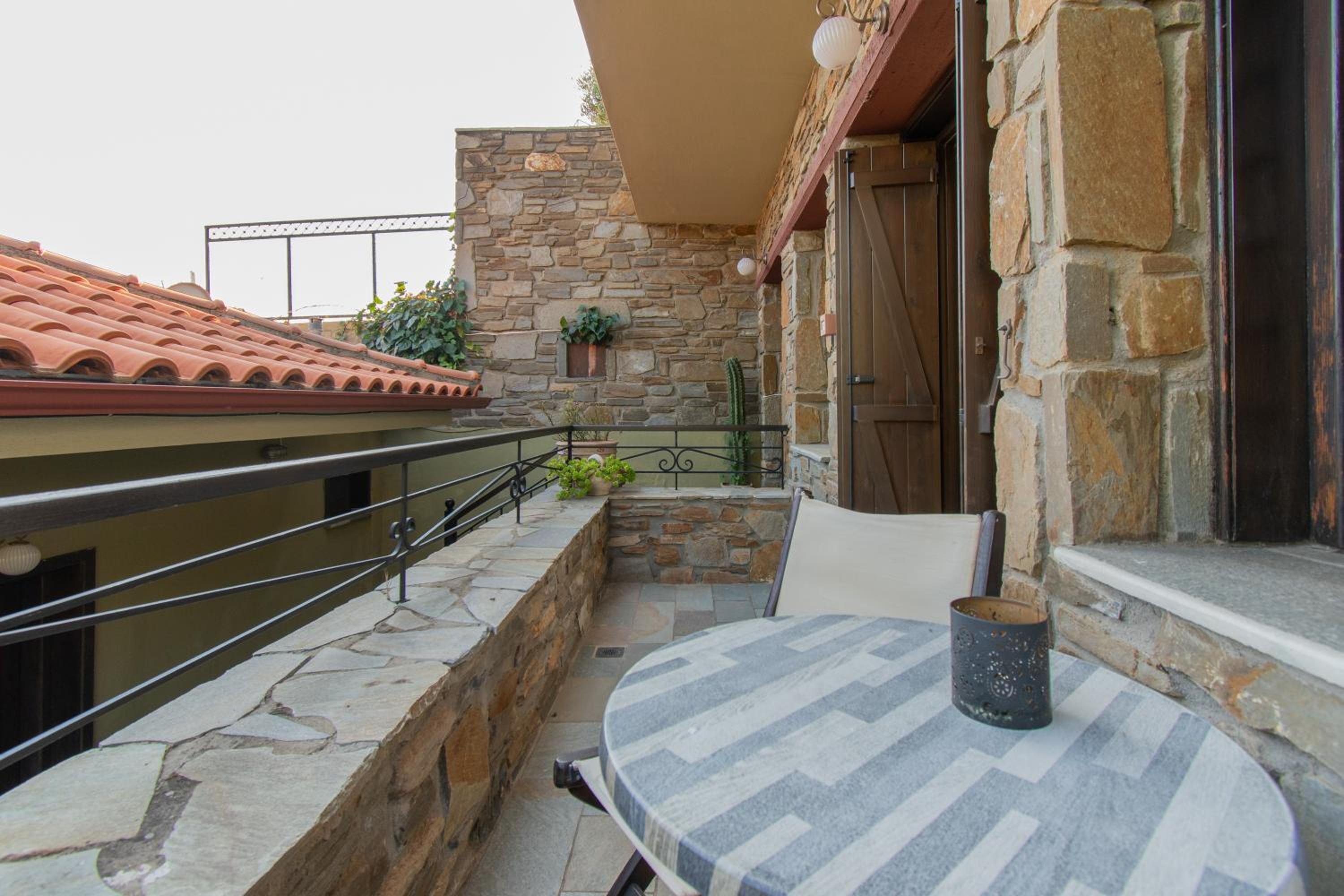 Oreiades Guesthouse