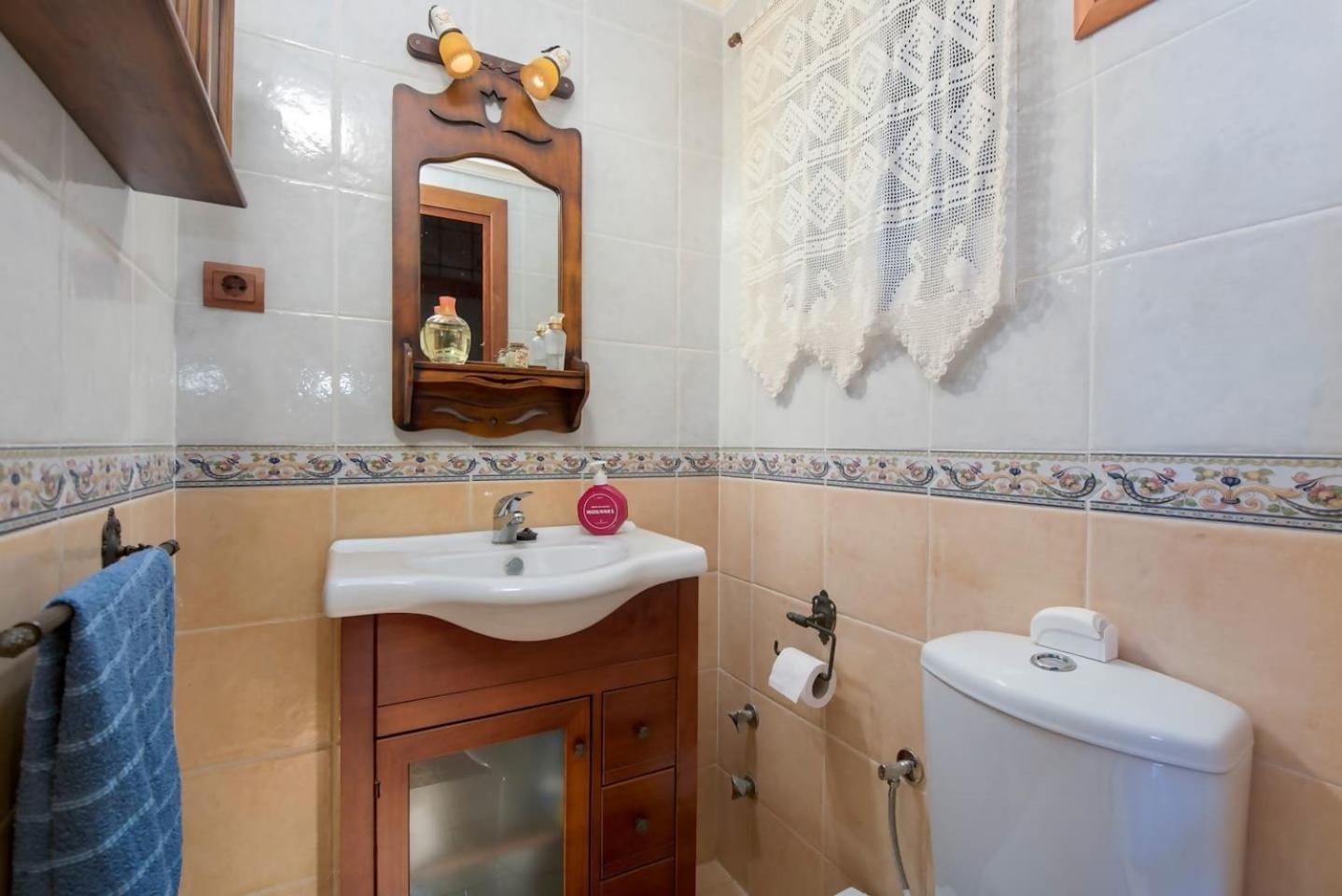 Villa Peralta, heated and private pool ,near beach and golf !