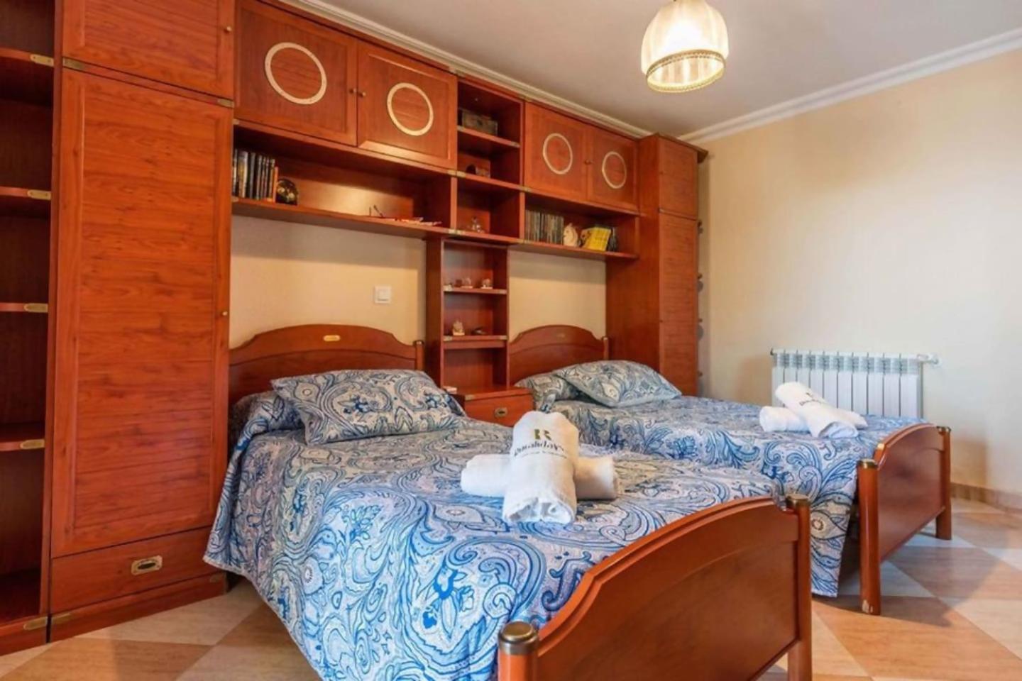 Villa Peralta, heated and private pool ,near beach and golf !