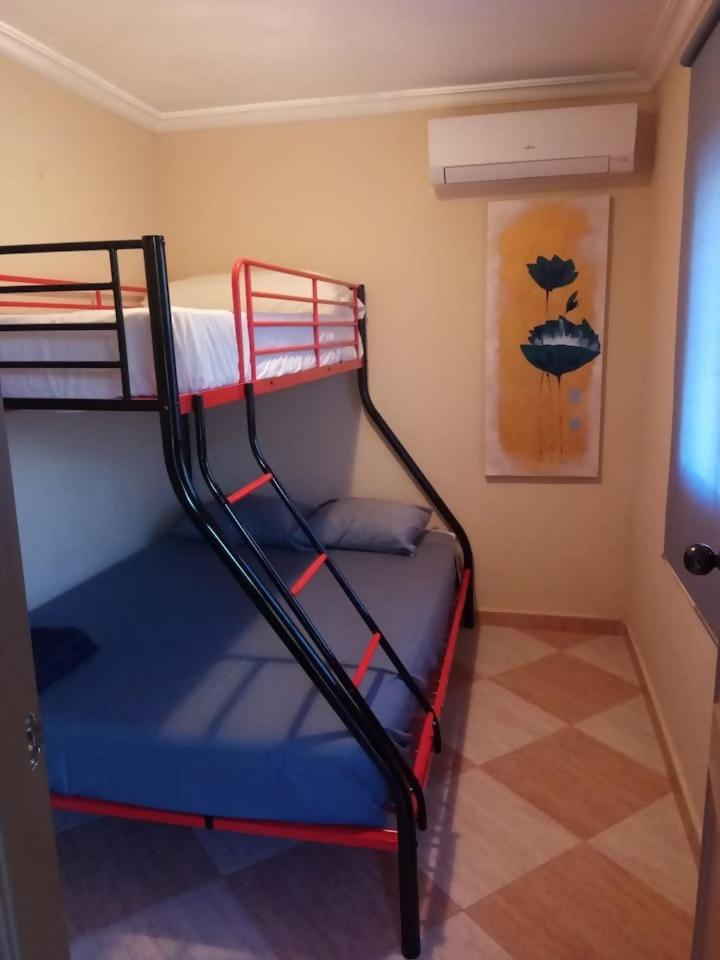 Villa Peralta, heated and private pool ,near beach and golf !