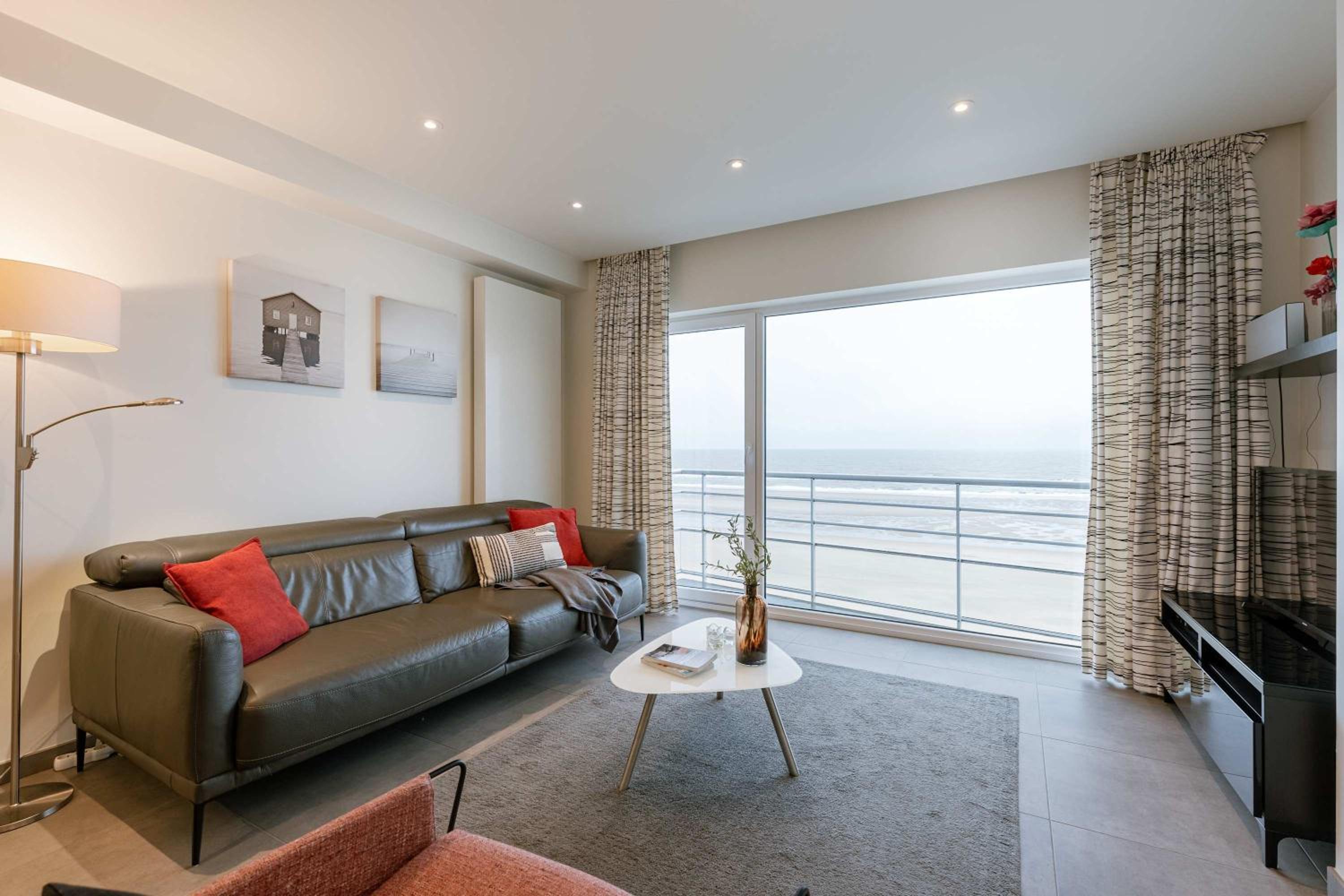 Apartment with stunning sea view
