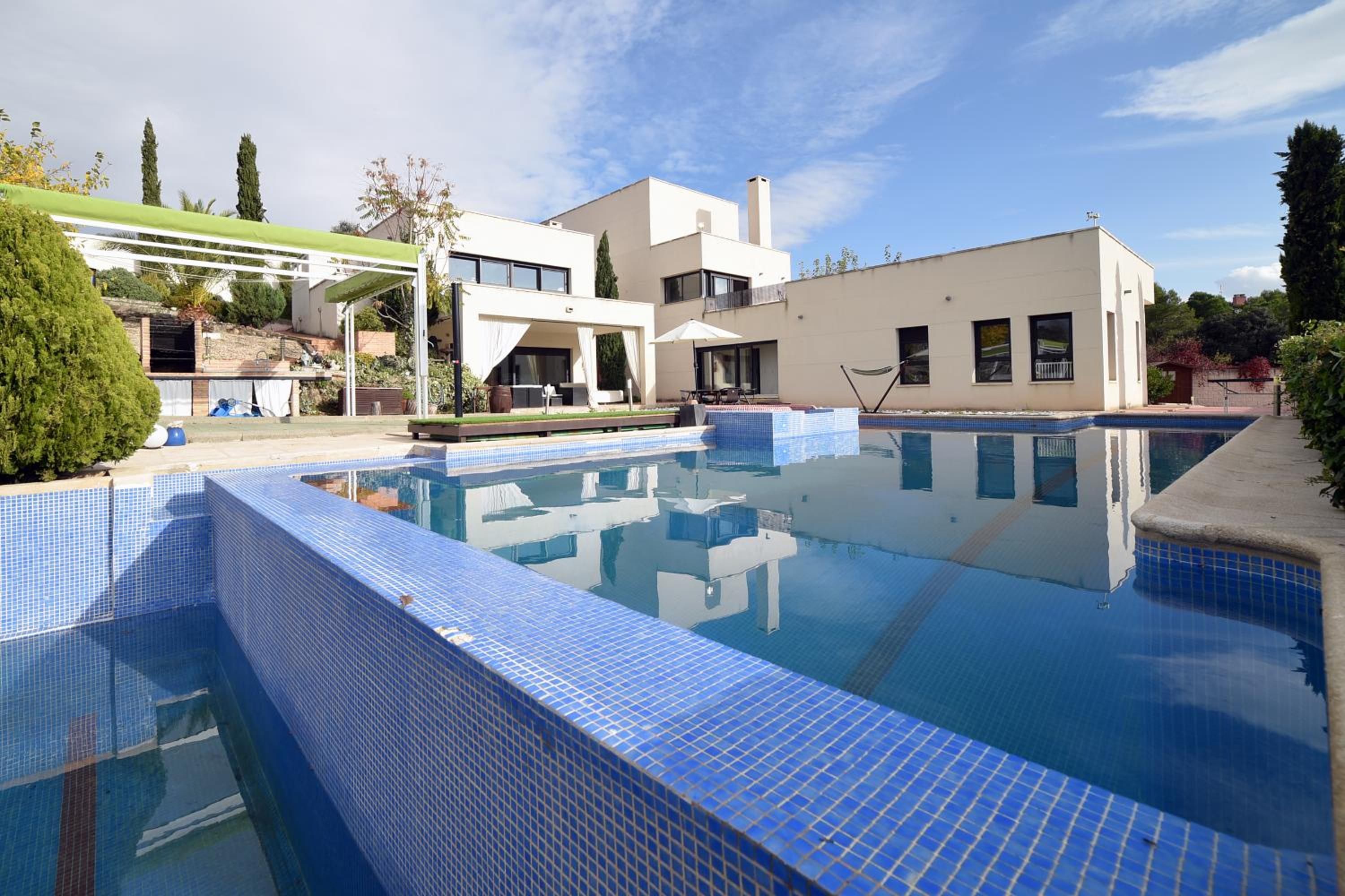 Villa Galiana By Florentia Homes