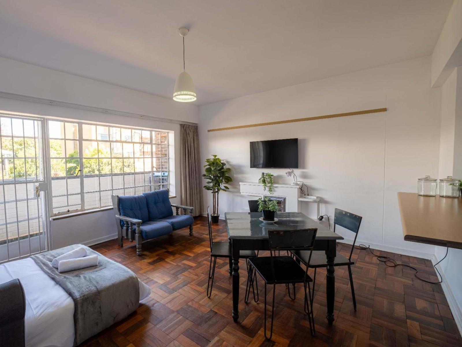 Lovely Linden Apartment