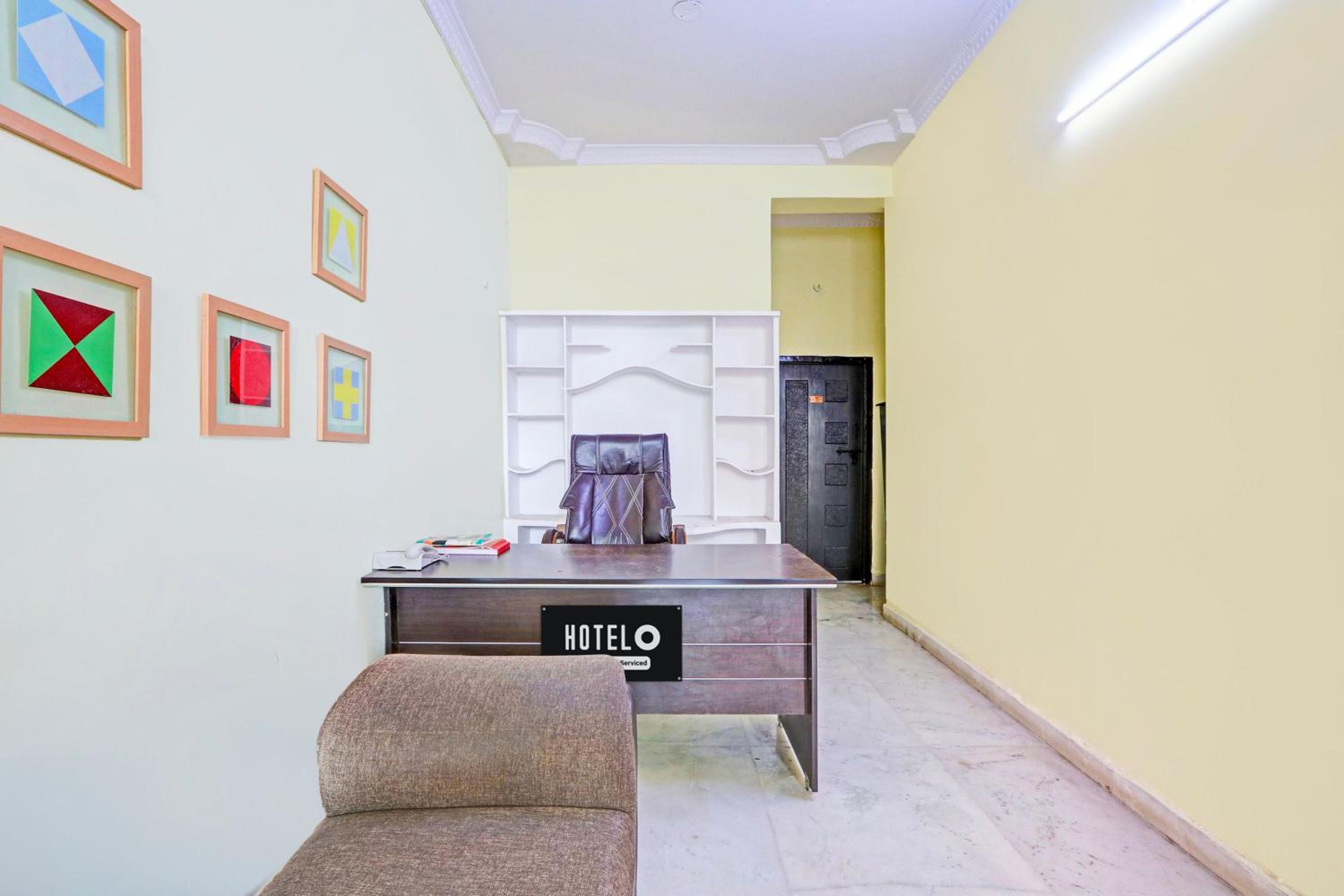 Super Hotel O Near Dilsuknagar Metro view 4