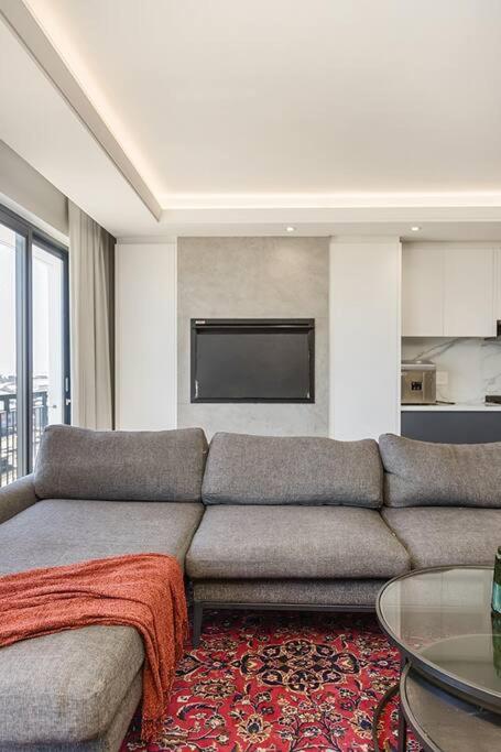 Luxury Penthouse in Woodstock