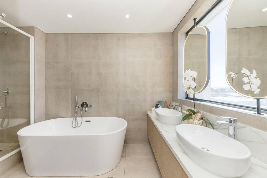 Luxury Penthouse in Woodstock