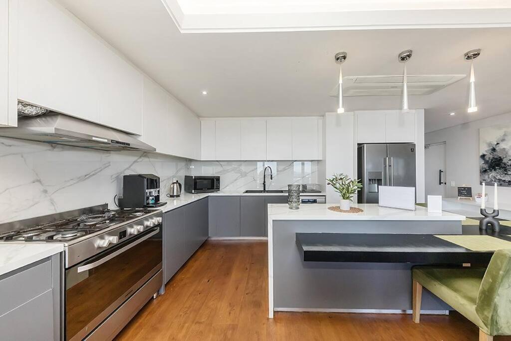 Luxury Penthouse in Woodstock