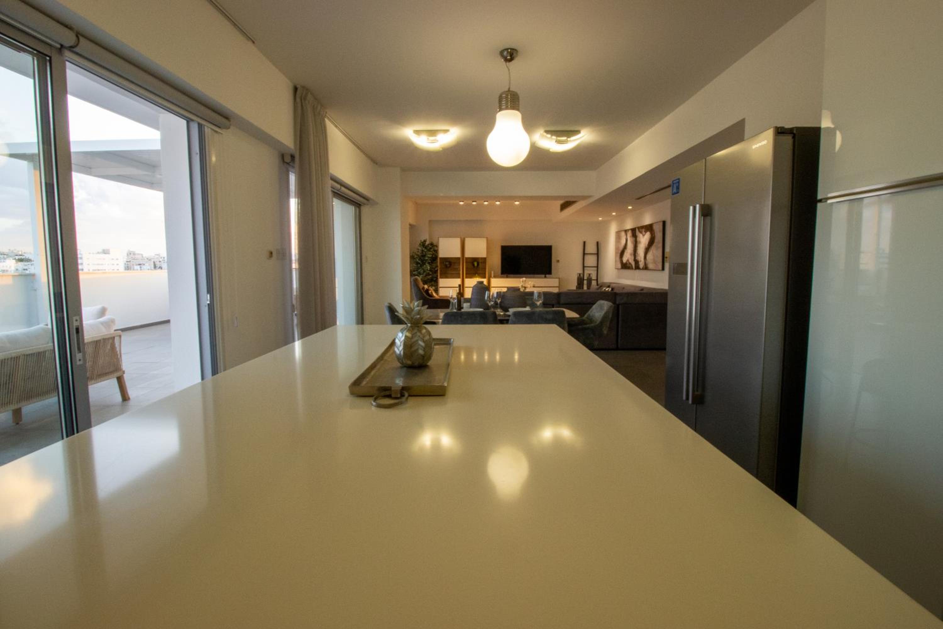 Top Floor Gem: 3BR, Huge Veranda